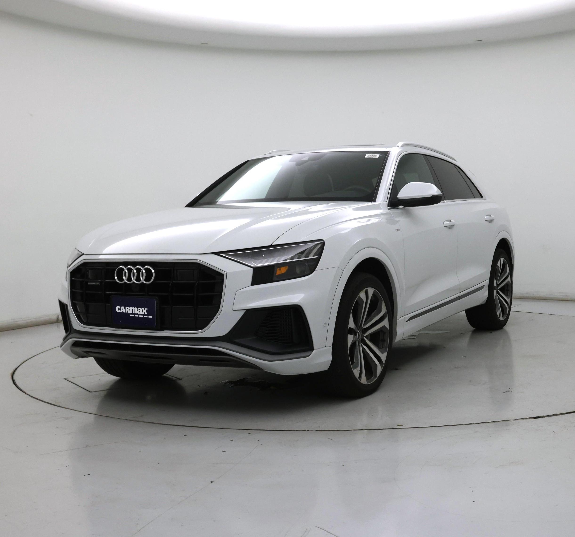 Thumbnail: 2021 Audi Q8 - 4