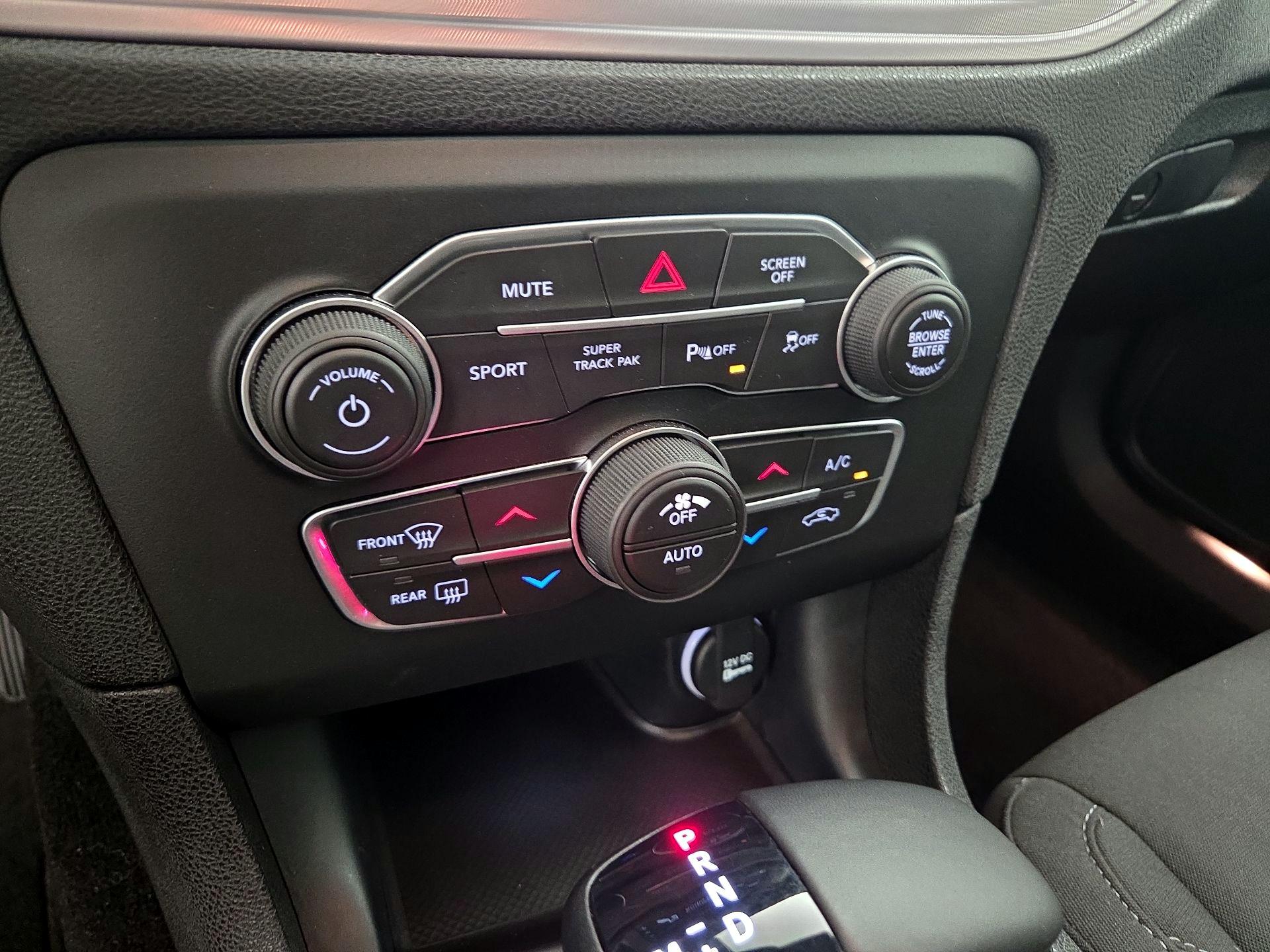 Thumbnail: 2023 Dodge Charger - 17