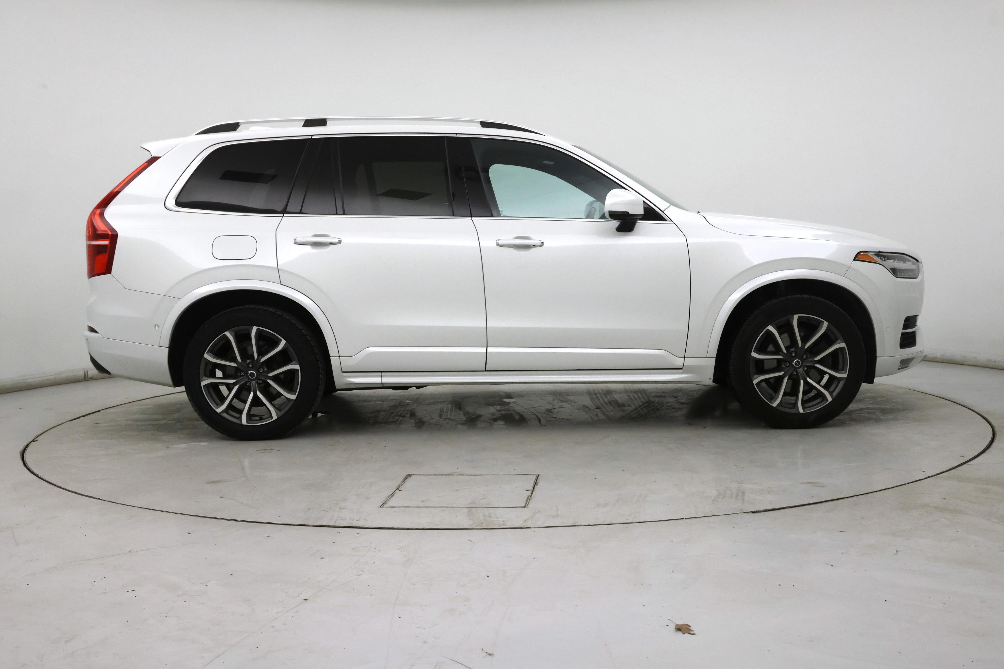 Thumbnail: 2019 Volvo XC90 - 7