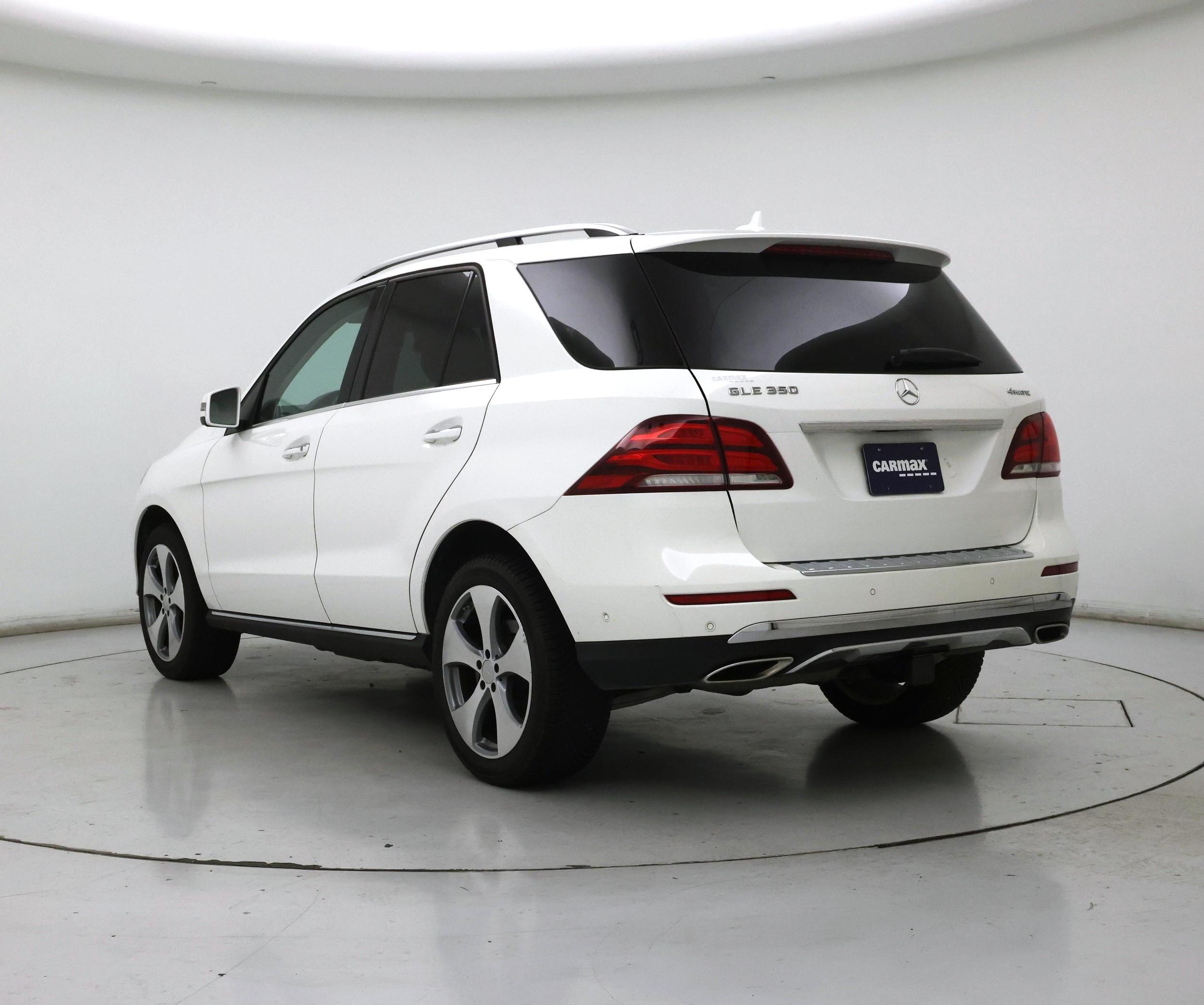 Thumbnail: 2017 Mercedes-Benz GLE - 2