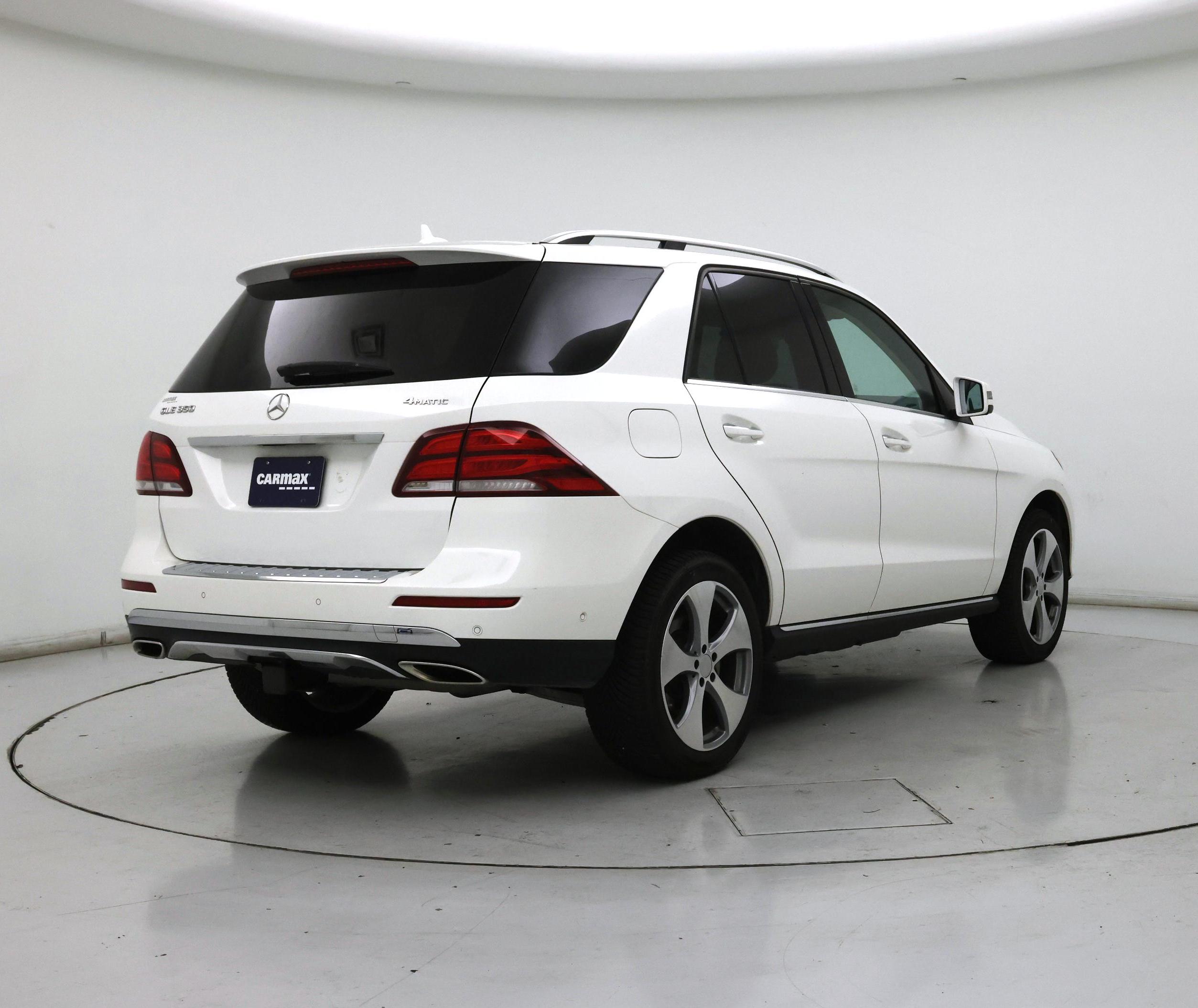 Thumbnail: 2017 Mercedes-Benz GLE - 8