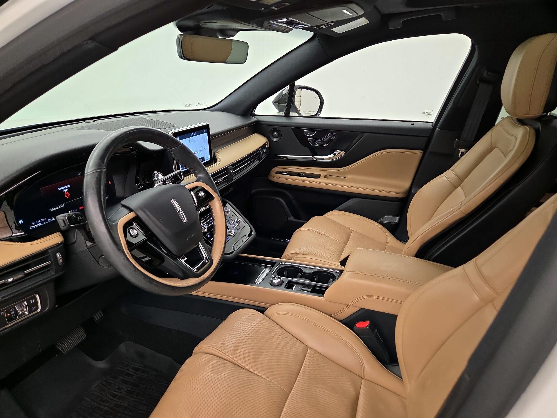 Thumbnail: 2020 Lincoln Corsair - 11