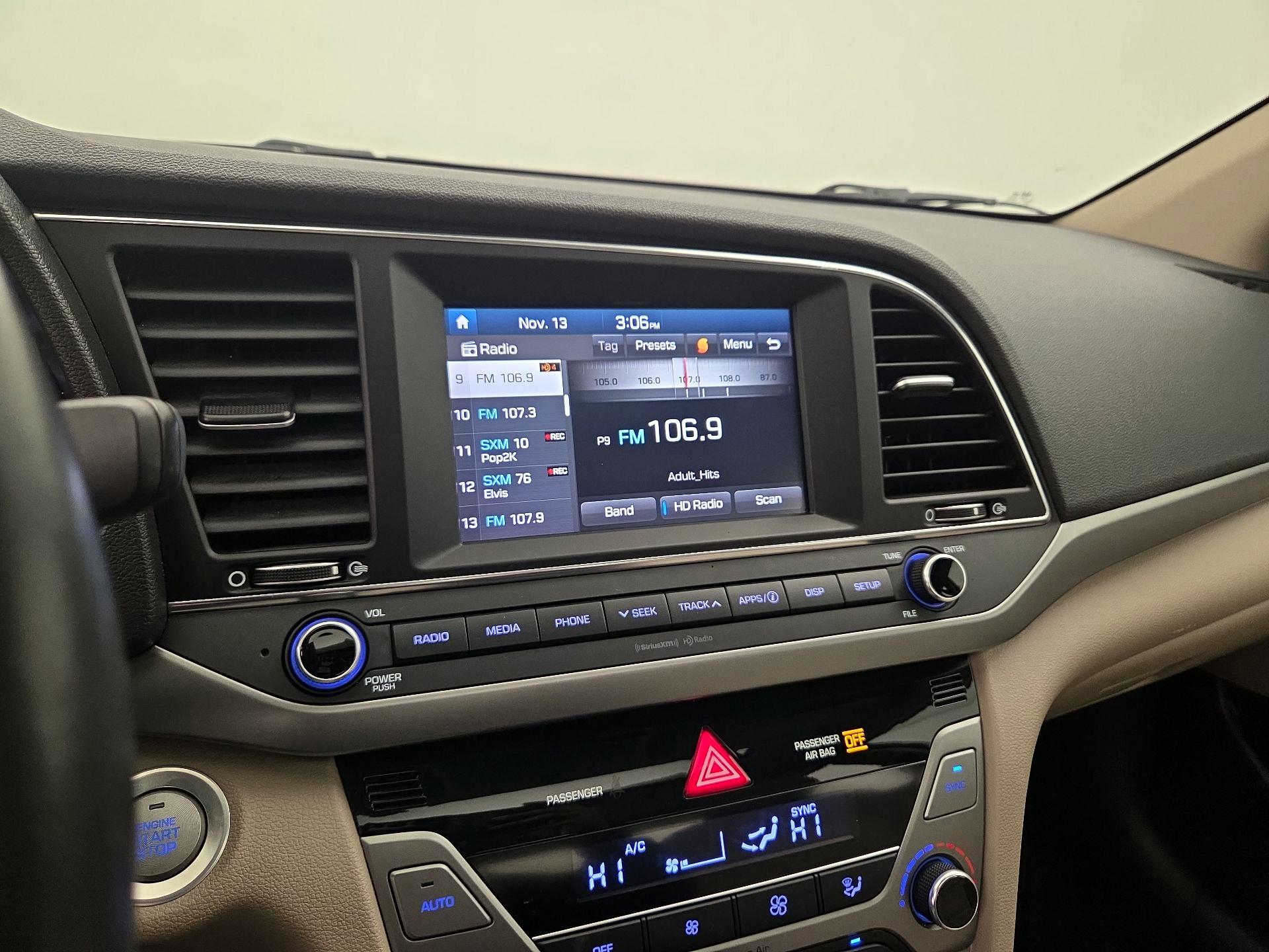 Thumbnail: 2017 Hyundai Elantra - 15