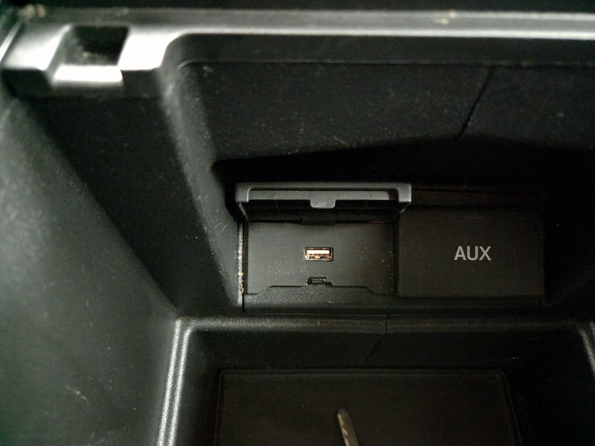 Thumbnail: 2018 Honda Odyssey - 18