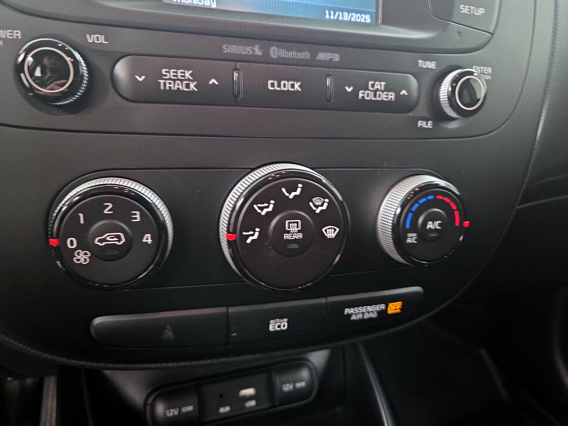 Thumbnail: 2016 Kia Soul - 16