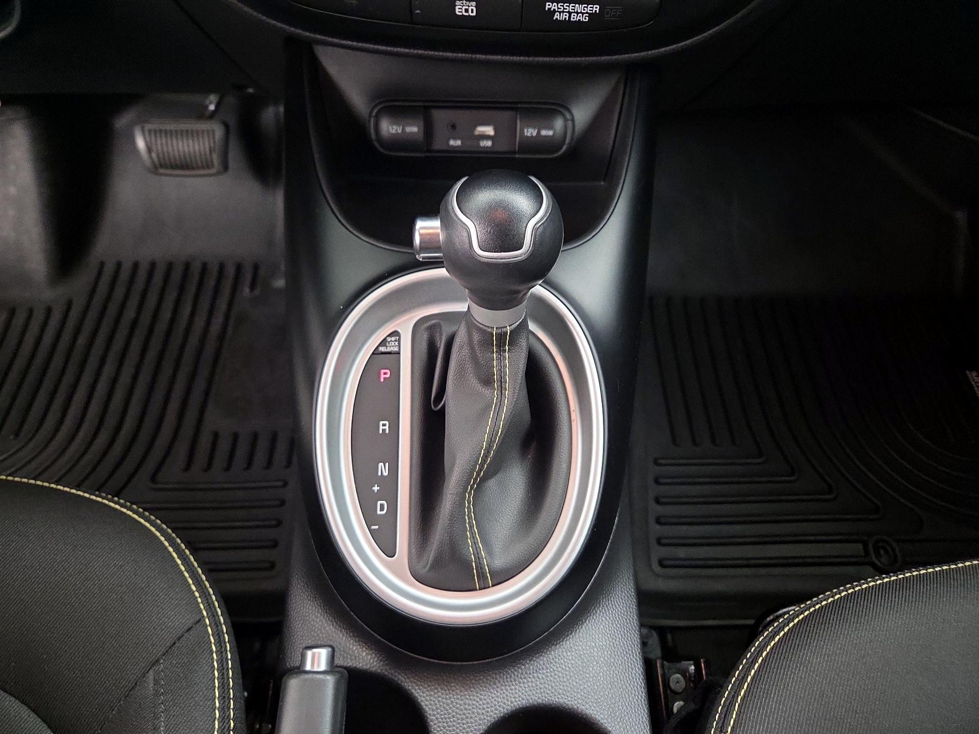 Thumbnail: 2016 Kia Soul - 17