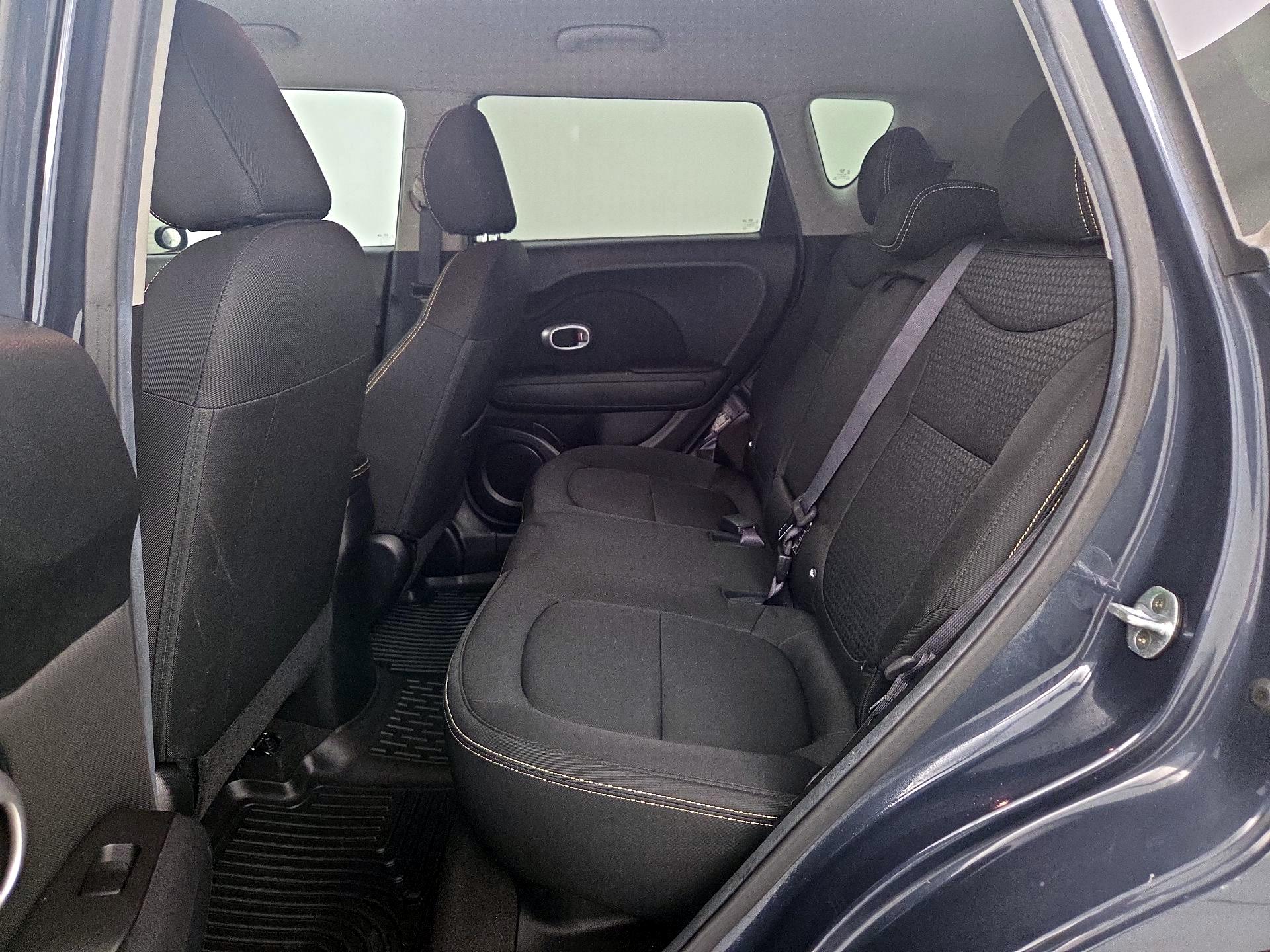 Thumbnail: 2016 Kia Soul - 19