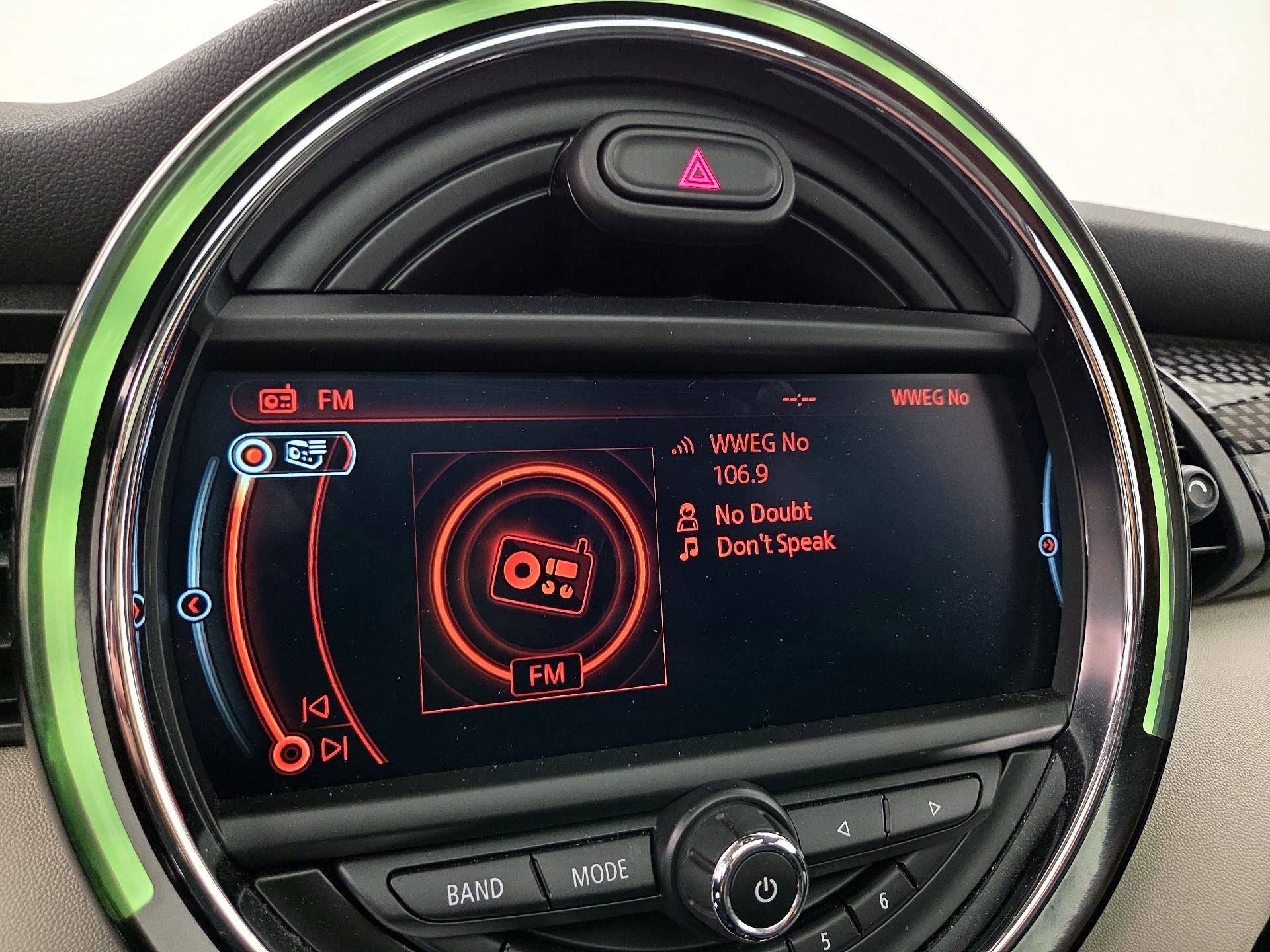 Thumbnail: 2018 MINI Cooper Hardtop - 16