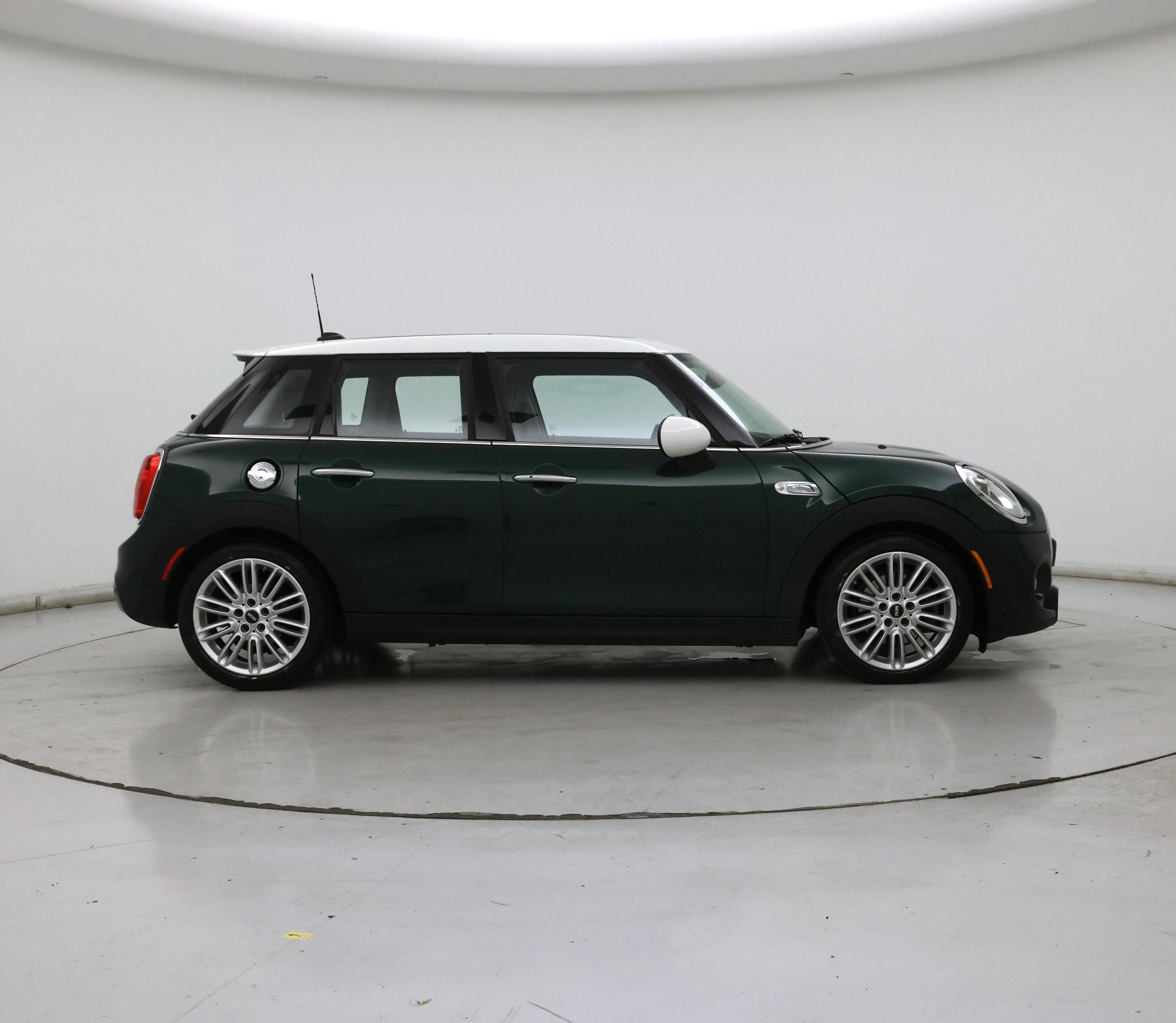 Thumbnail: 2018 MINI Cooper Hardtop - 7