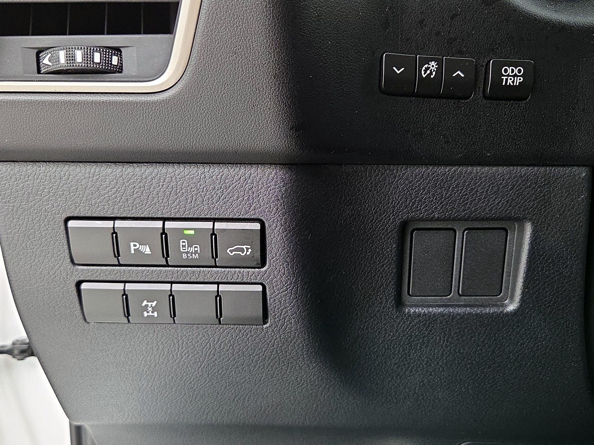 Thumbnail: 2017 Lexus NX - 13