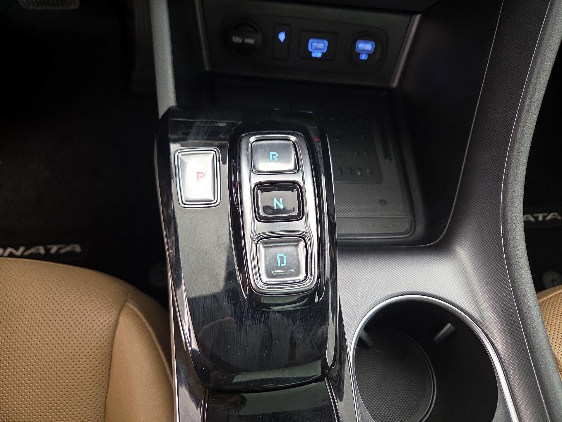 Thumbnail: 2020 Hyundai Sonata - 17