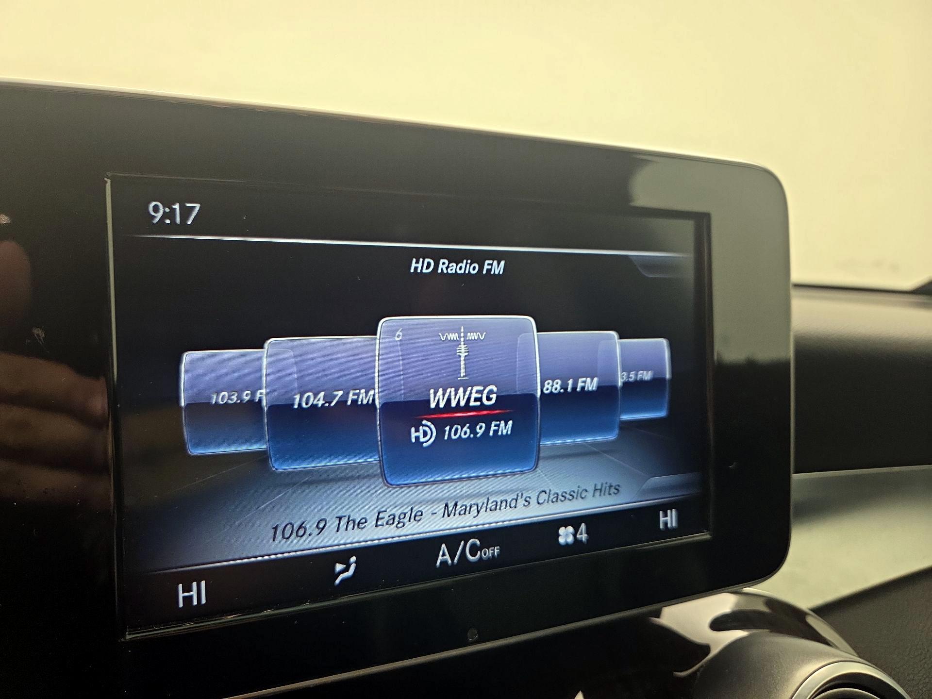 Thumbnail: 2017 Mercedes-Benz GLC - 15