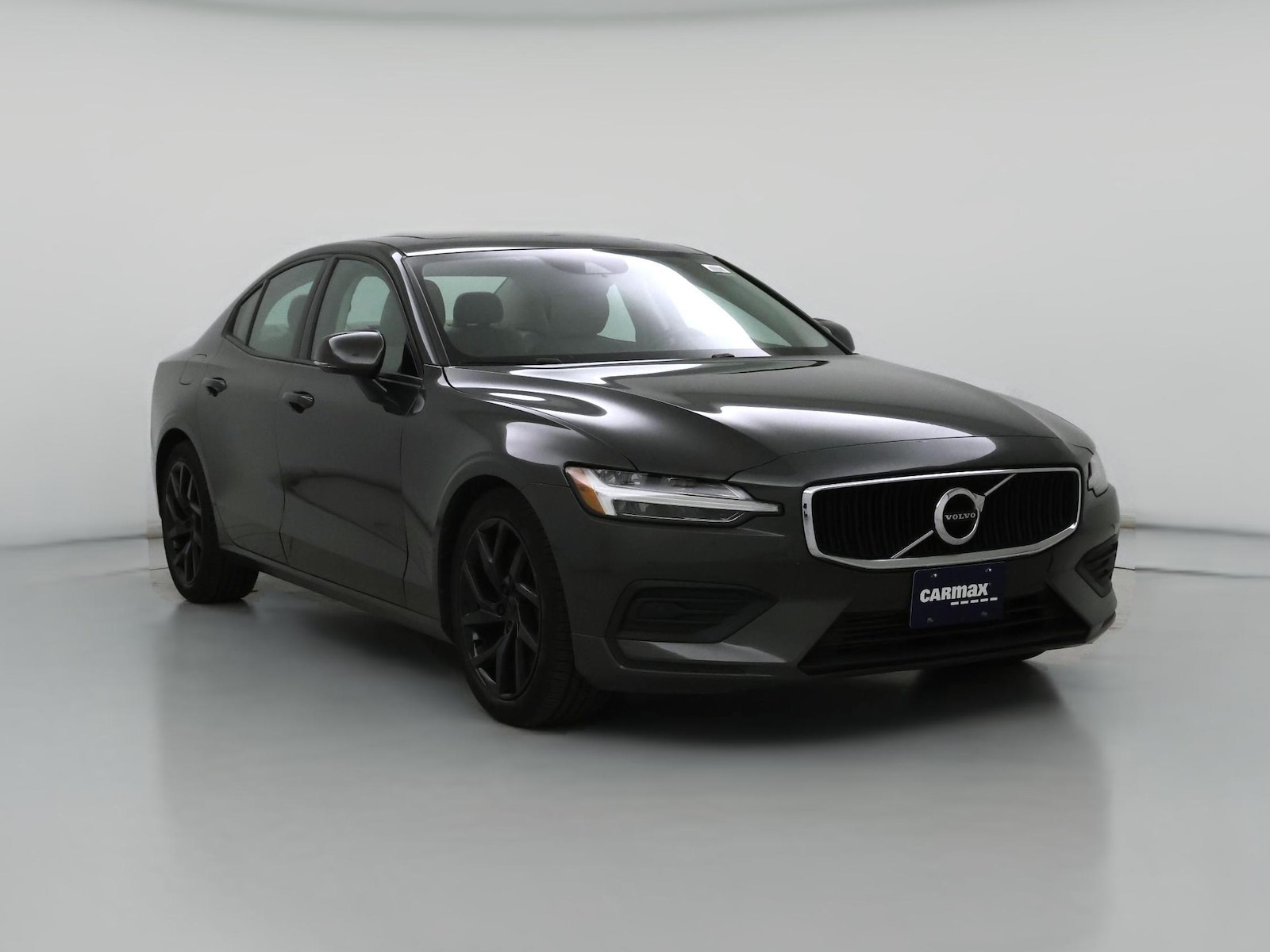 2019 Volvo S60 Momentum