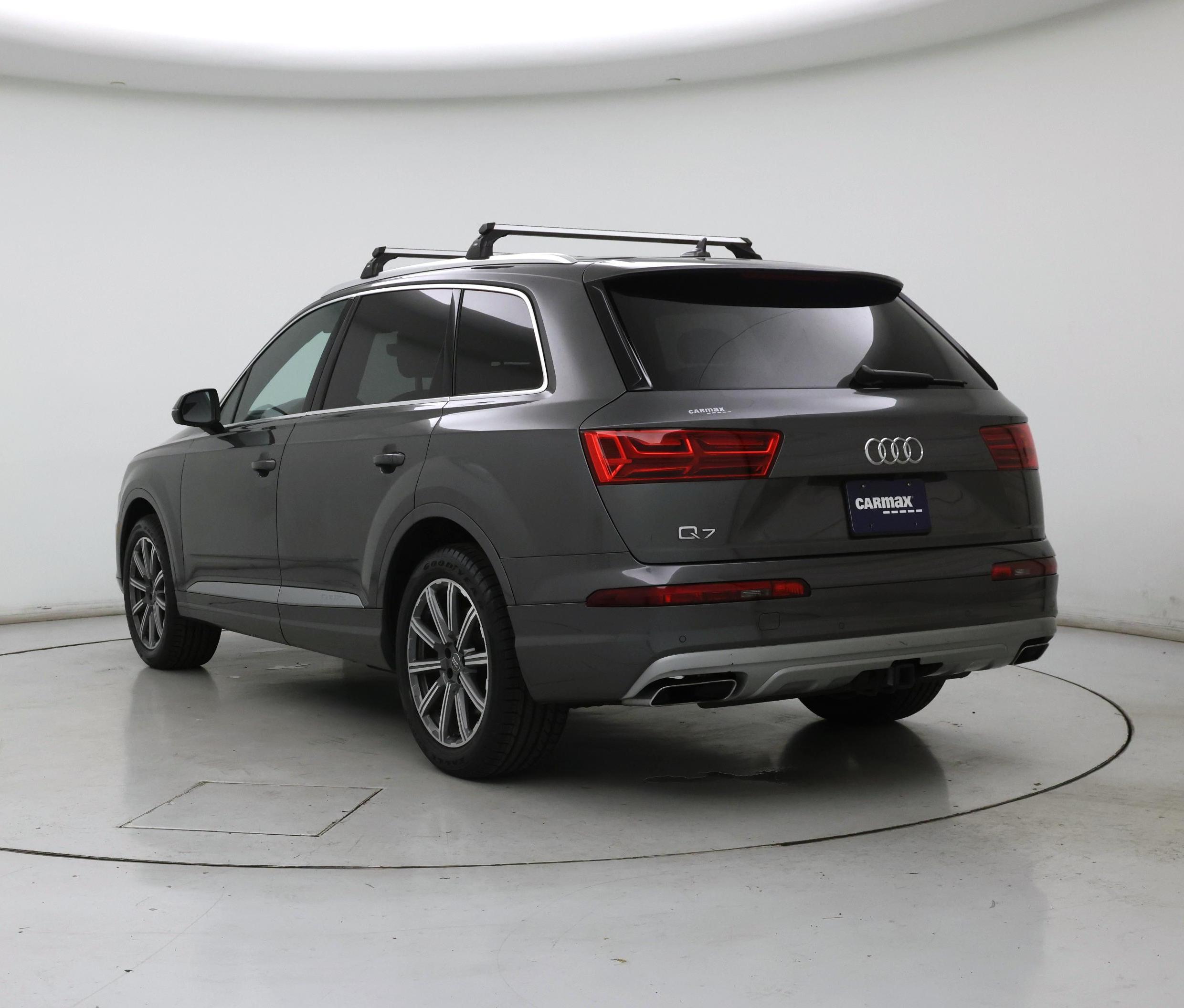 Thumbnail: 2019 Audi Q7 - 2
