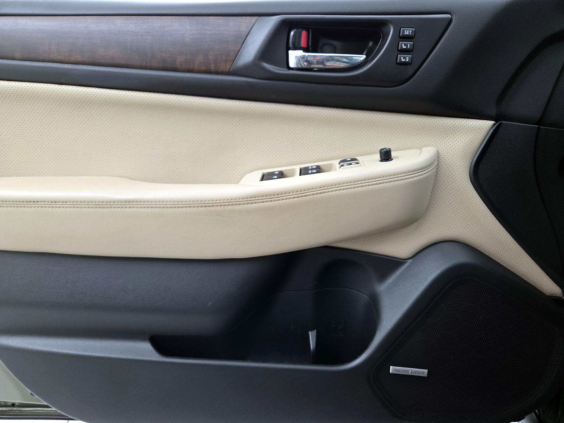 Thumbnail: 2016 Subaru Outback - 12