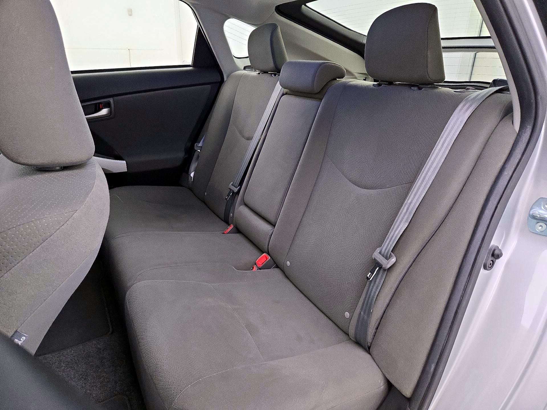 Thumbnail: 2014 Toyota Prius - 19