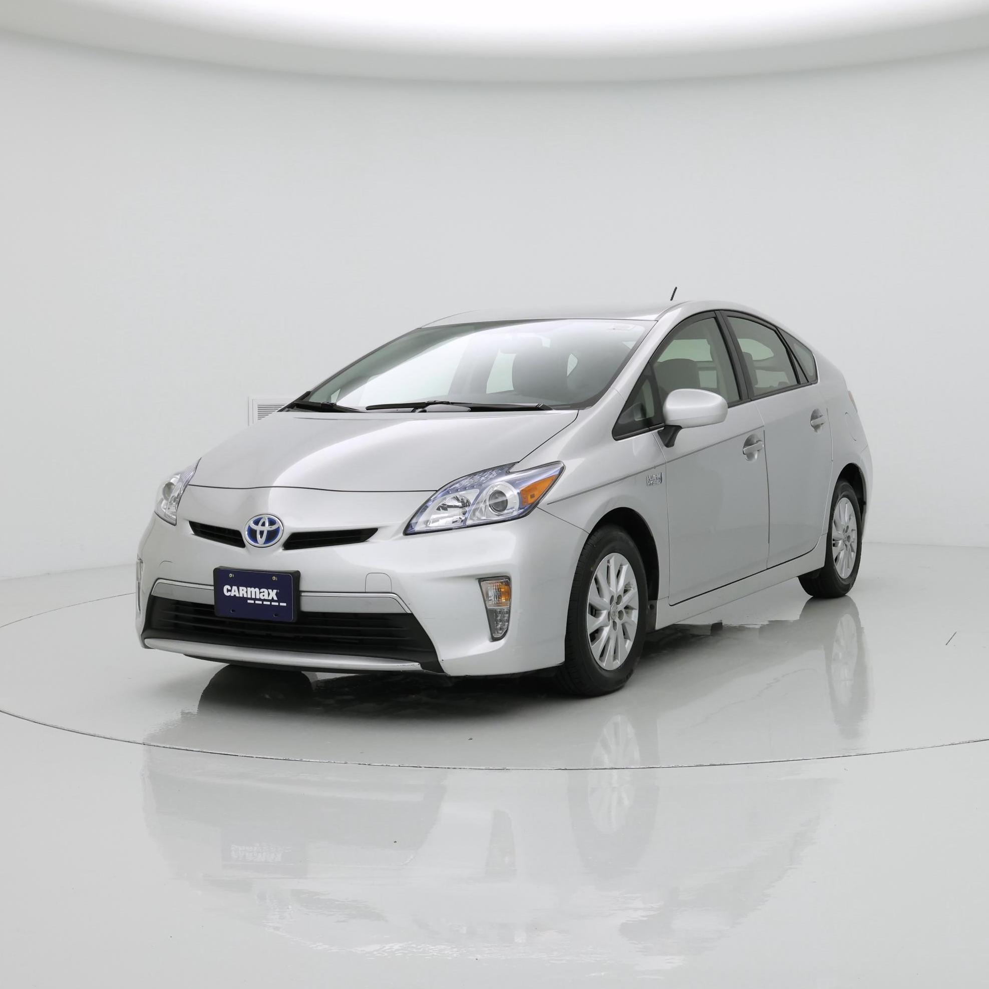 Thumbnail: 2014 Toyota Prius - 4