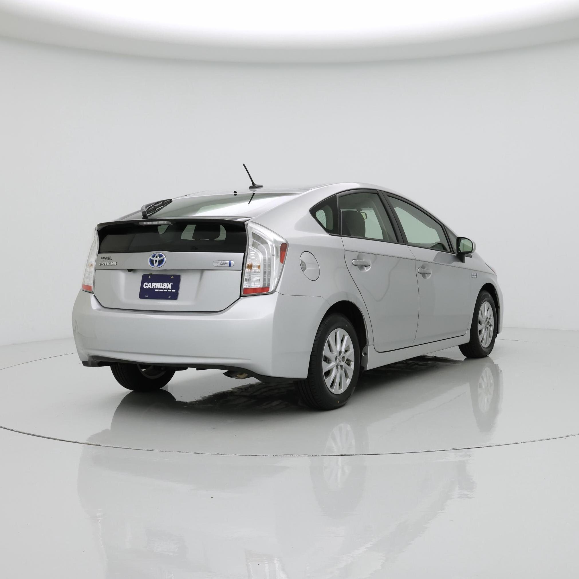Thumbnail: 2014 Toyota Prius - 8