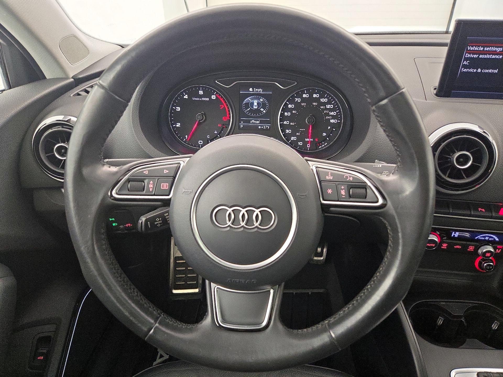 Thumbnail: 2015 Audi A3 - 10