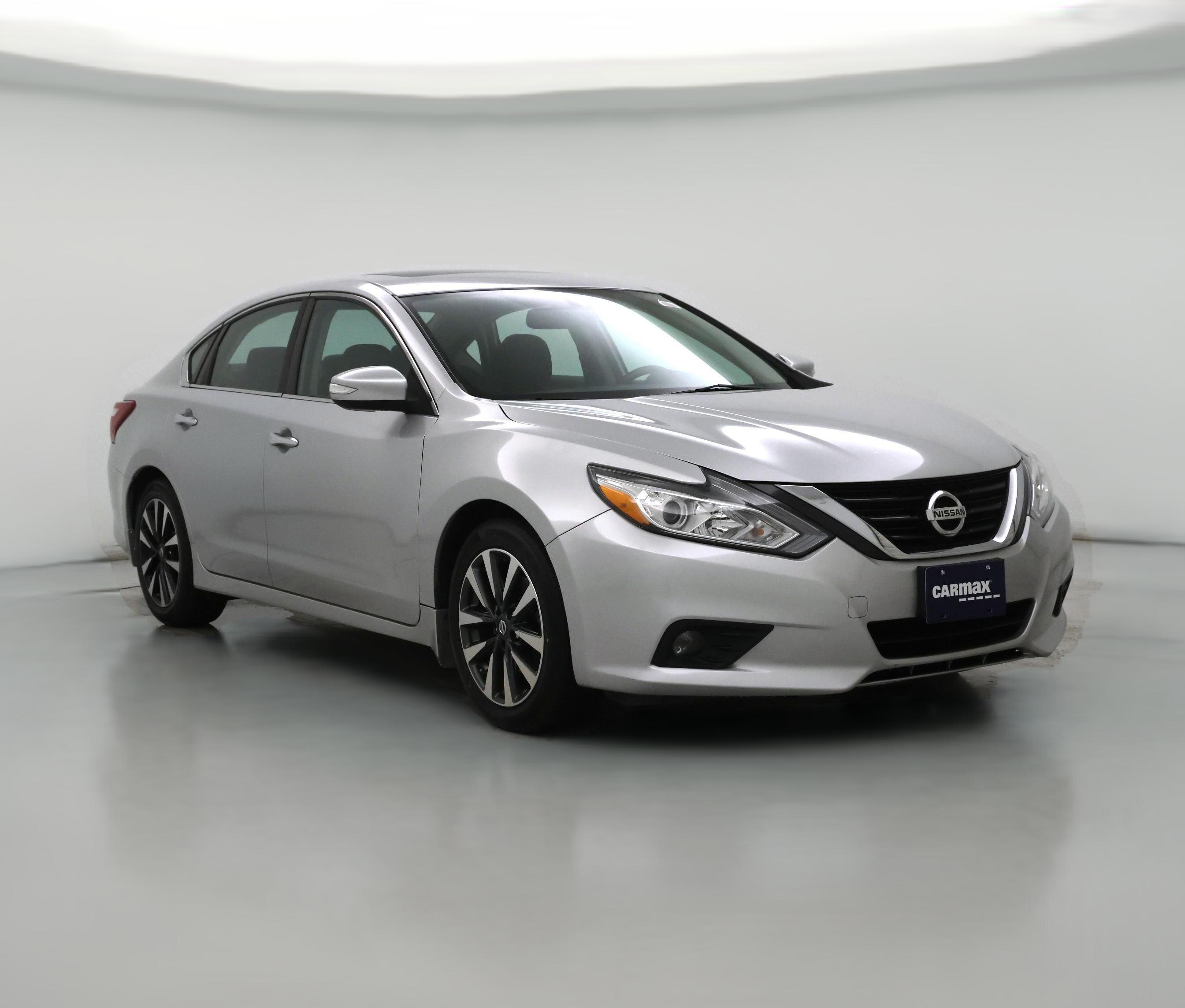 Thumbnail: 2018 Nissan Altima - 1