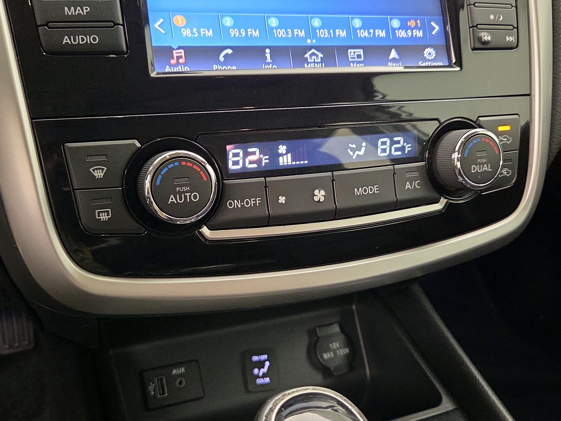 Thumbnail: 2018 Nissan Altima - 17