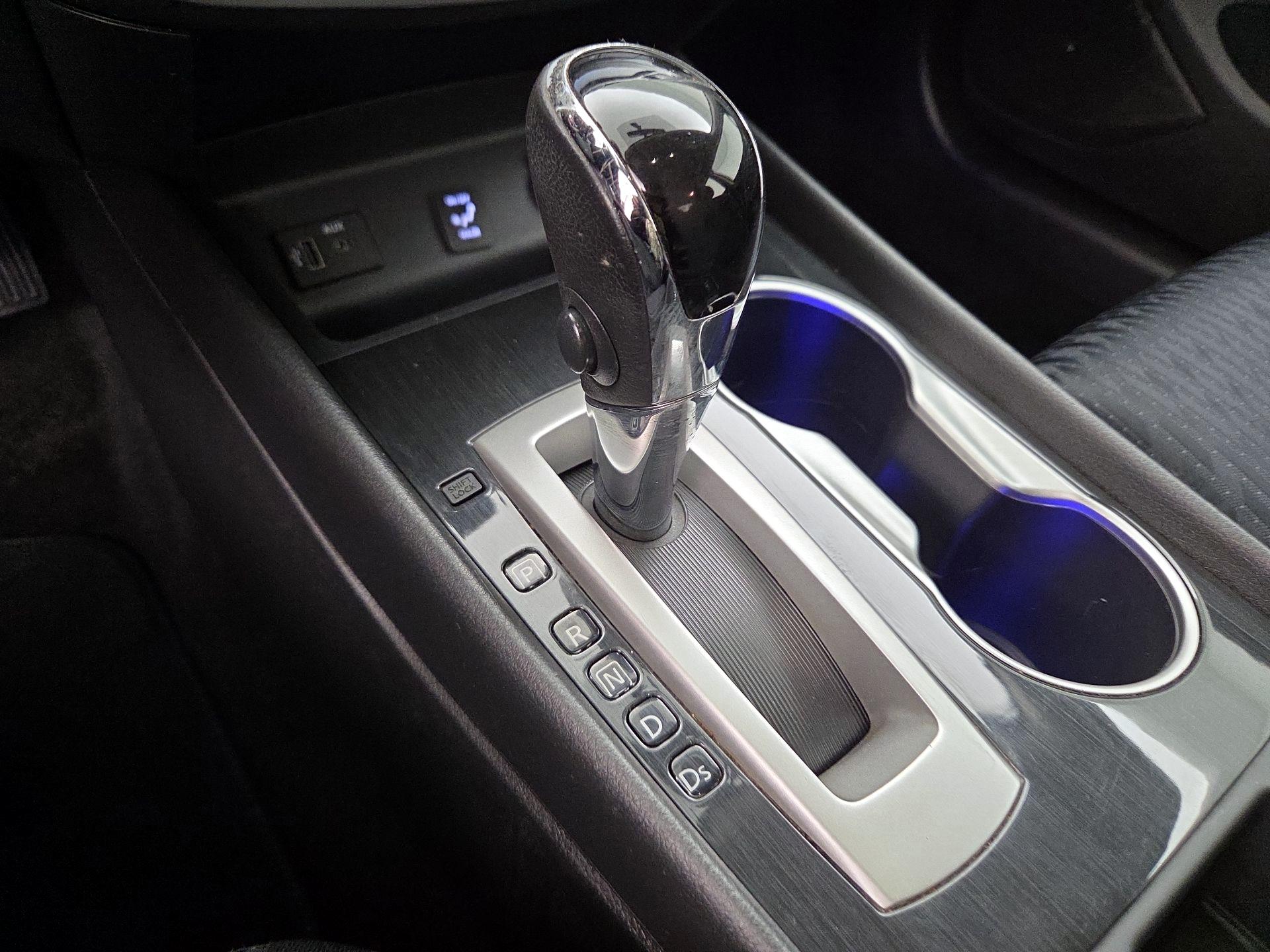 Thumbnail: 2018 Nissan Altima - 18