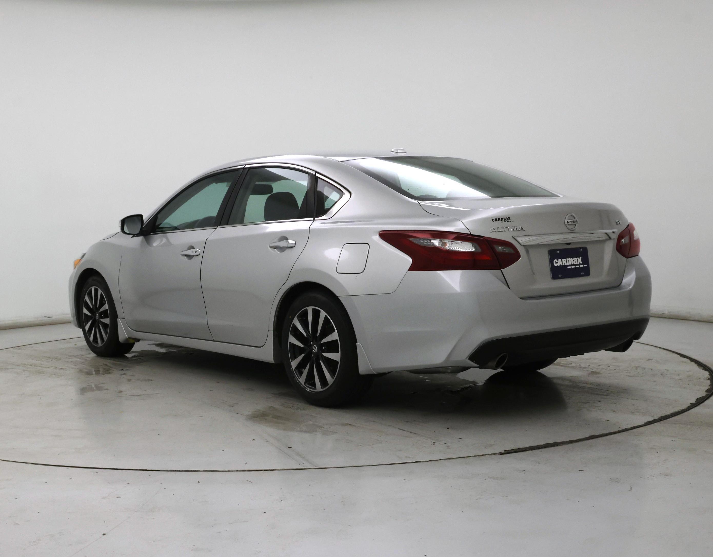 Thumbnail: 2018 Nissan Altima - 2