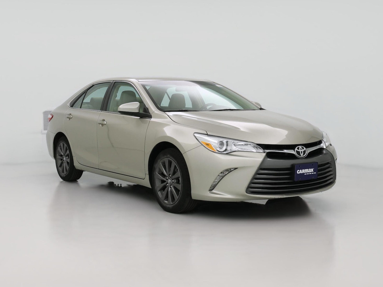 2016 Toyota Camry XLE