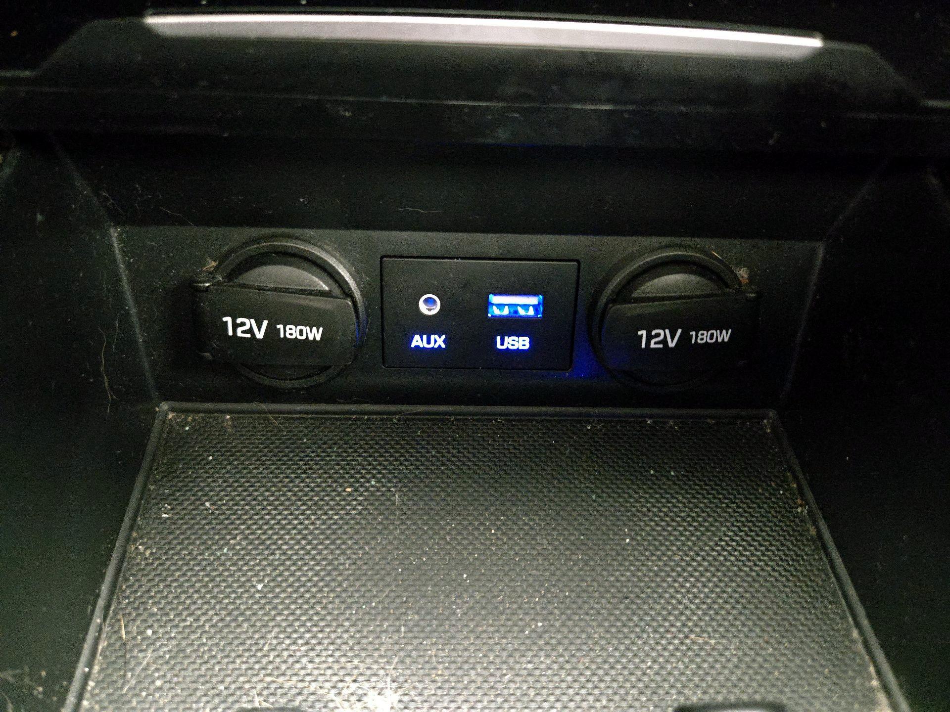 Thumbnail: 2018 Hyundai Elantra - 18