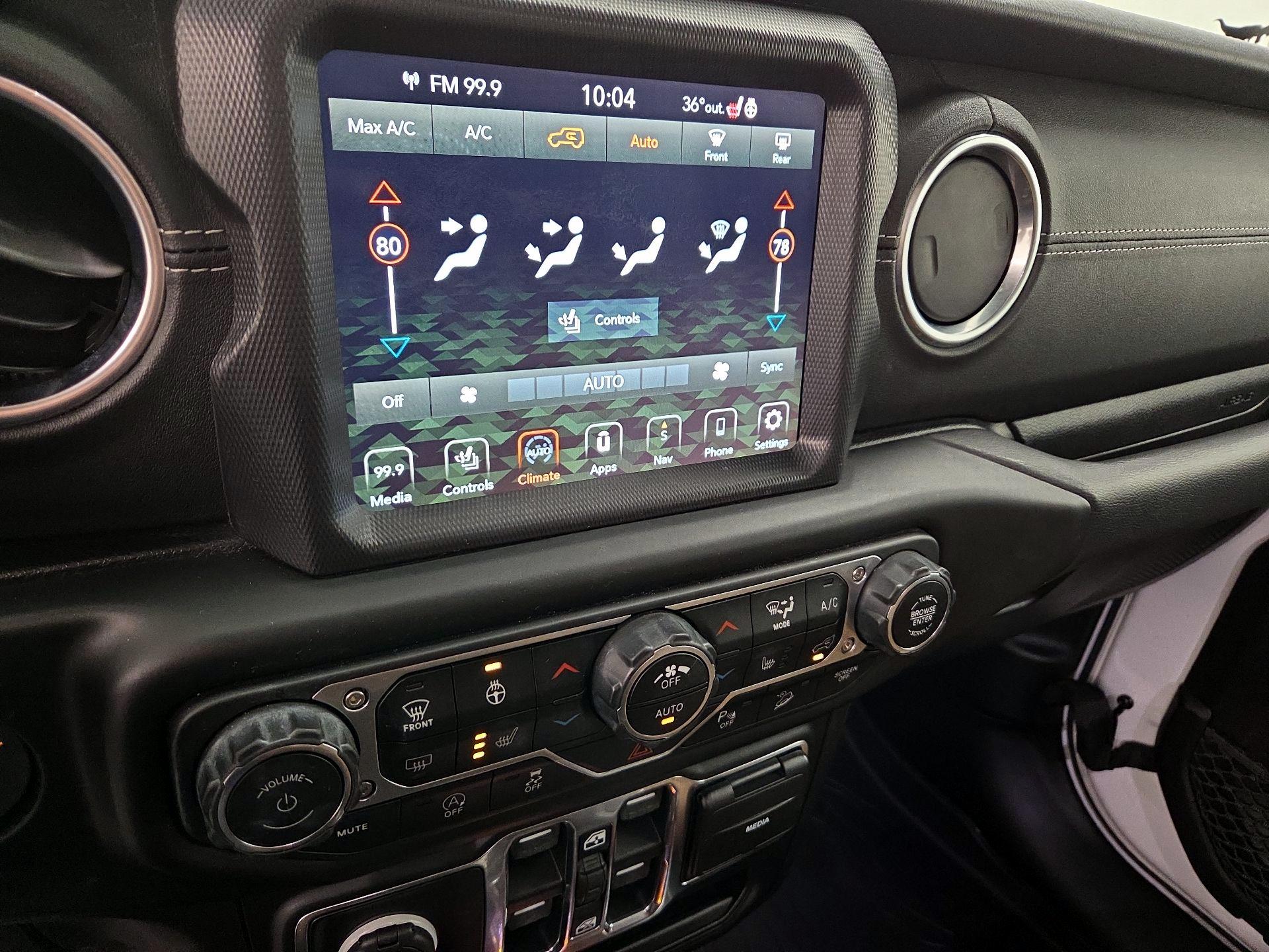 Thumbnail: 2020 Jeep Wrangler - 17