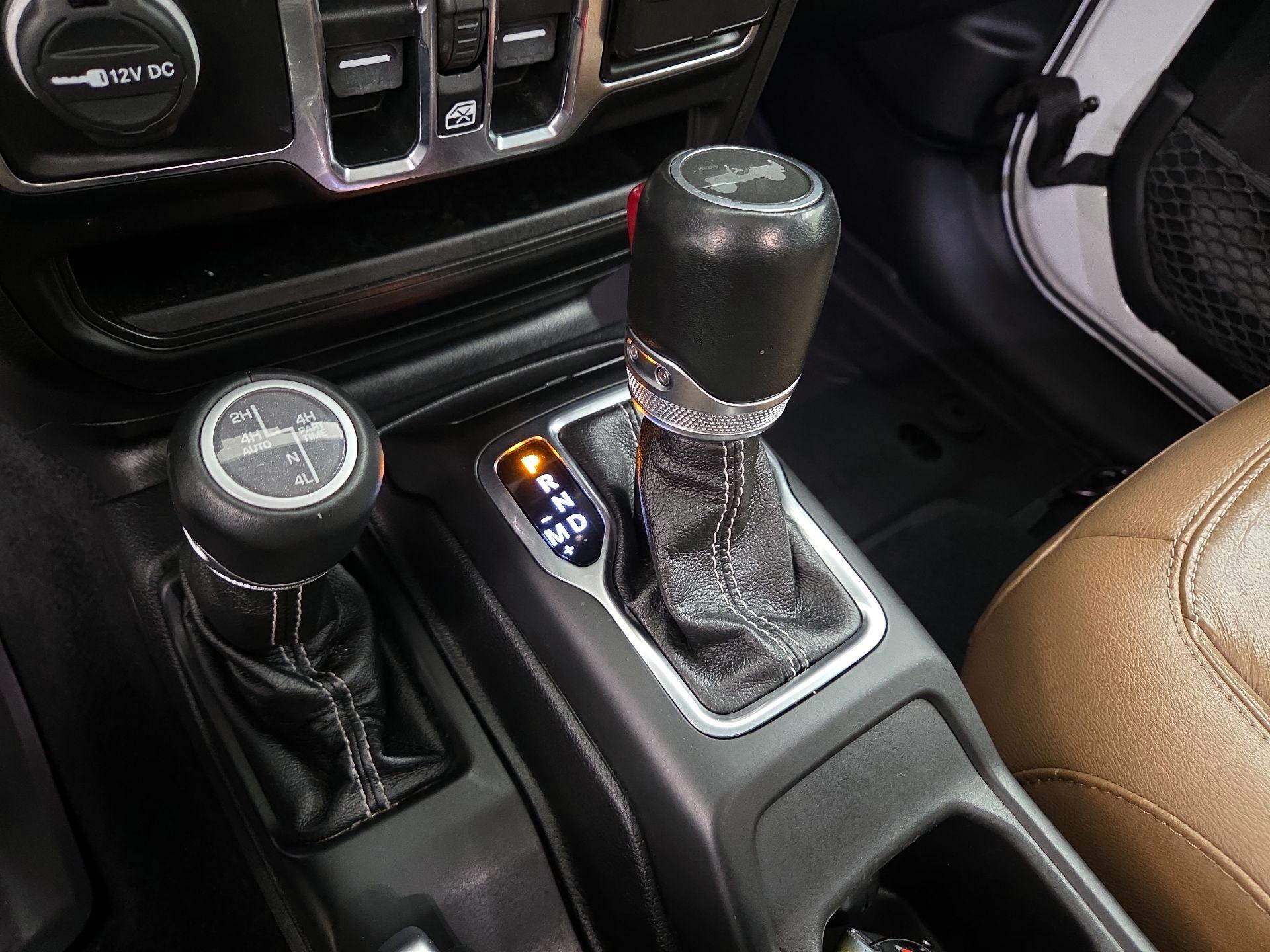 Thumbnail: 2020 Jeep Wrangler - 18