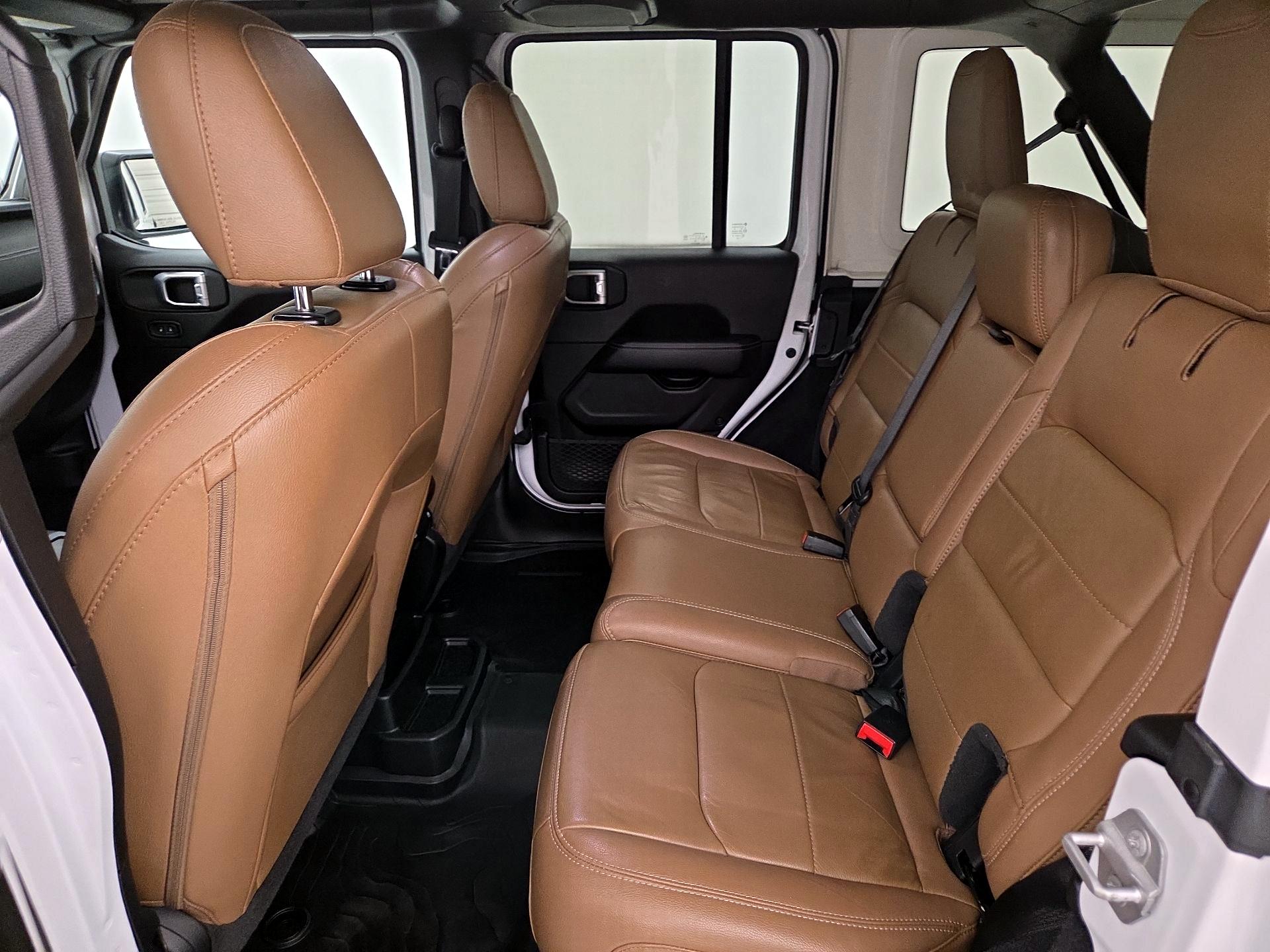 Thumbnail: 2020 Jeep Wrangler - 20