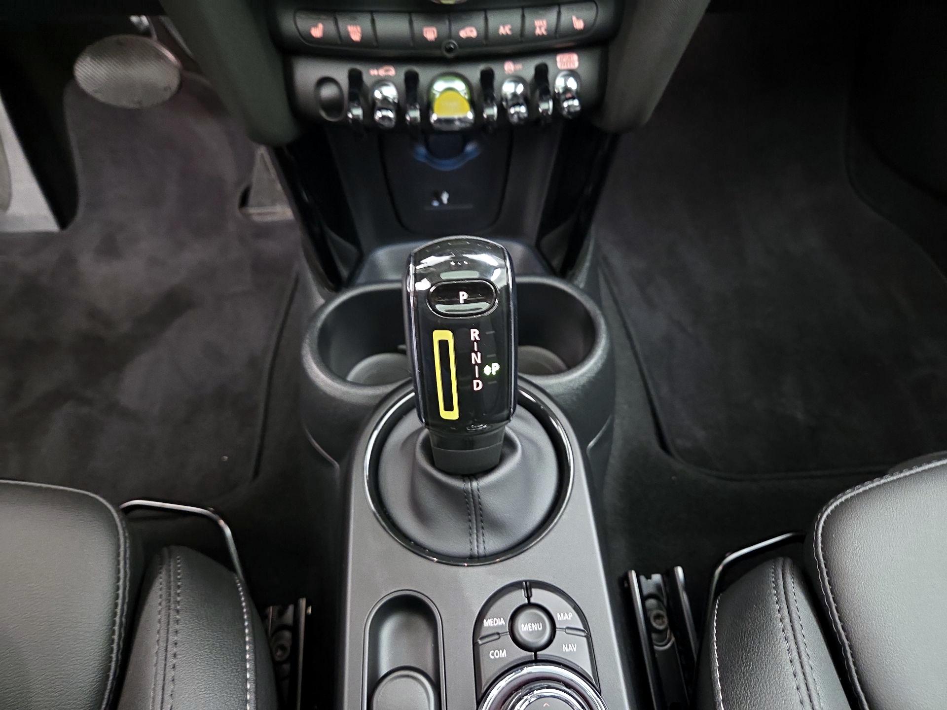 Thumbnail: 2024 MINI Cooper Hardtop - 18