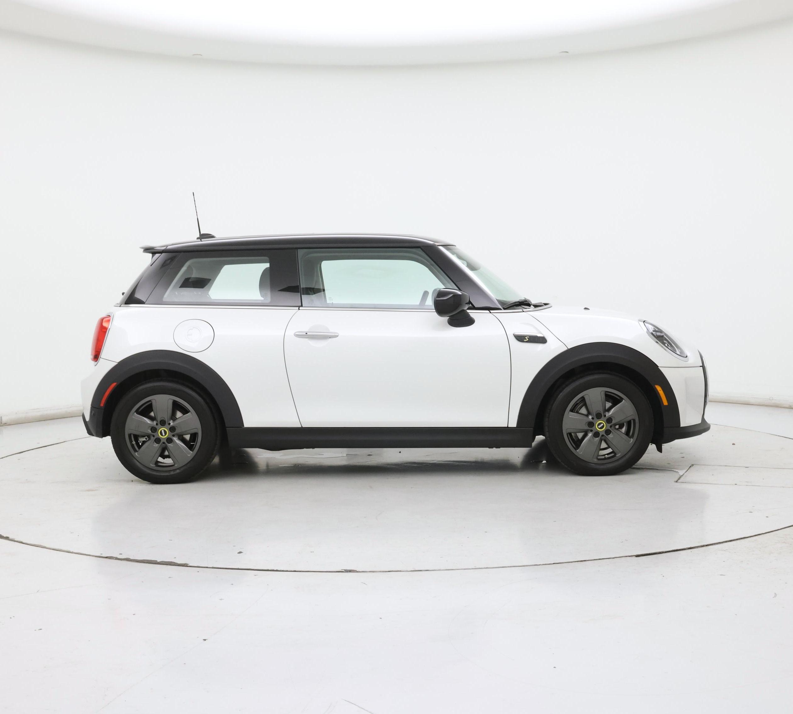 Thumbnail: 2024 MINI Cooper Hardtop - 7