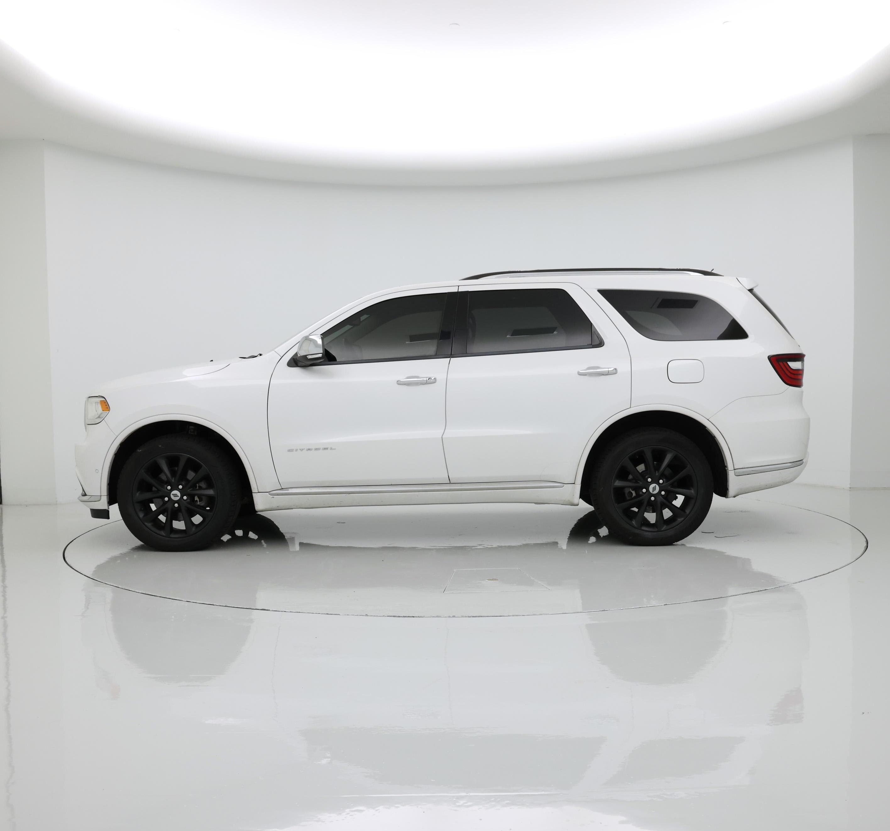 Thumbnail: 2019 Dodge Durango - 3