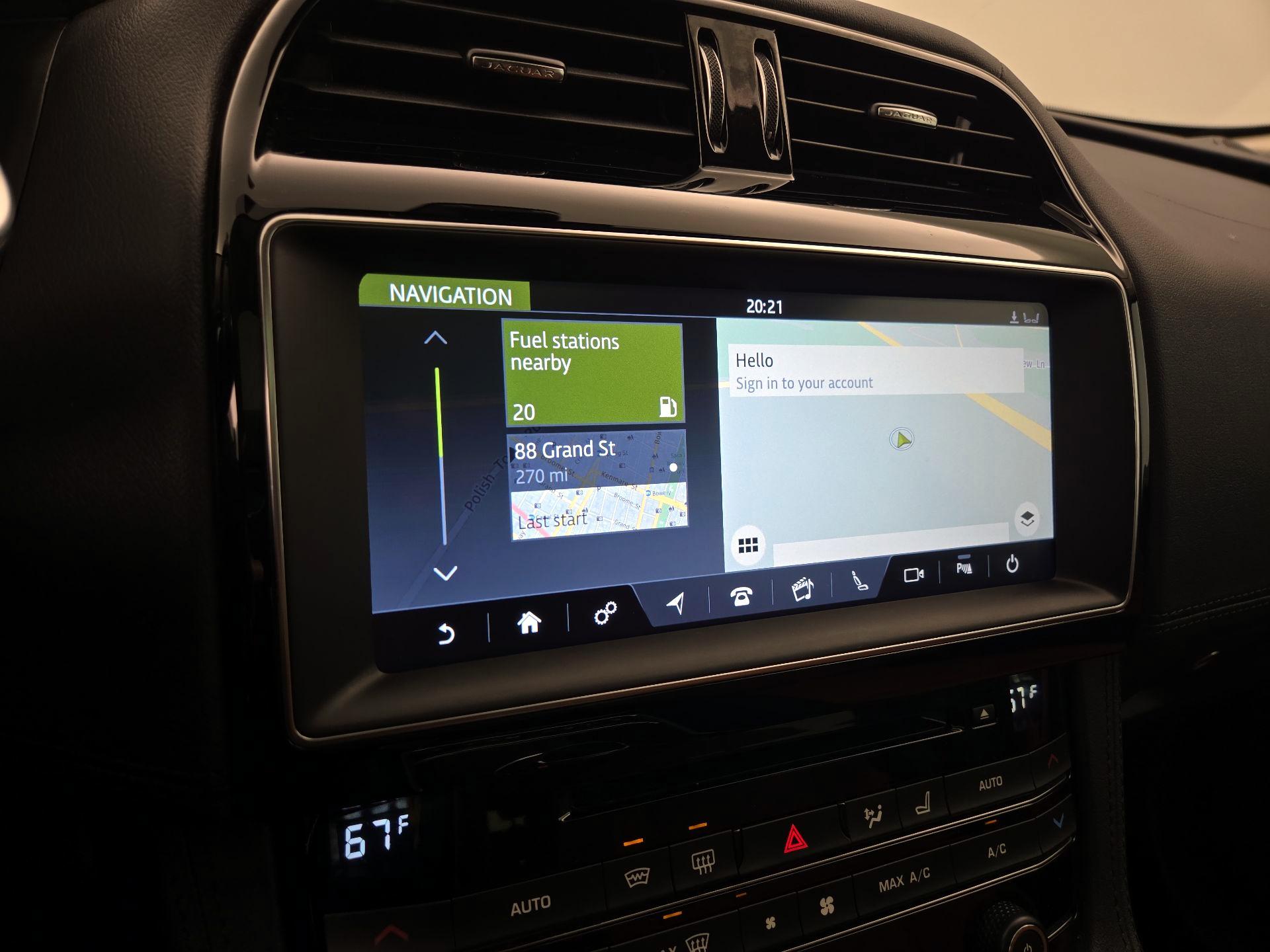 Thumbnail: 2019 Jaguar F-Pace - 14