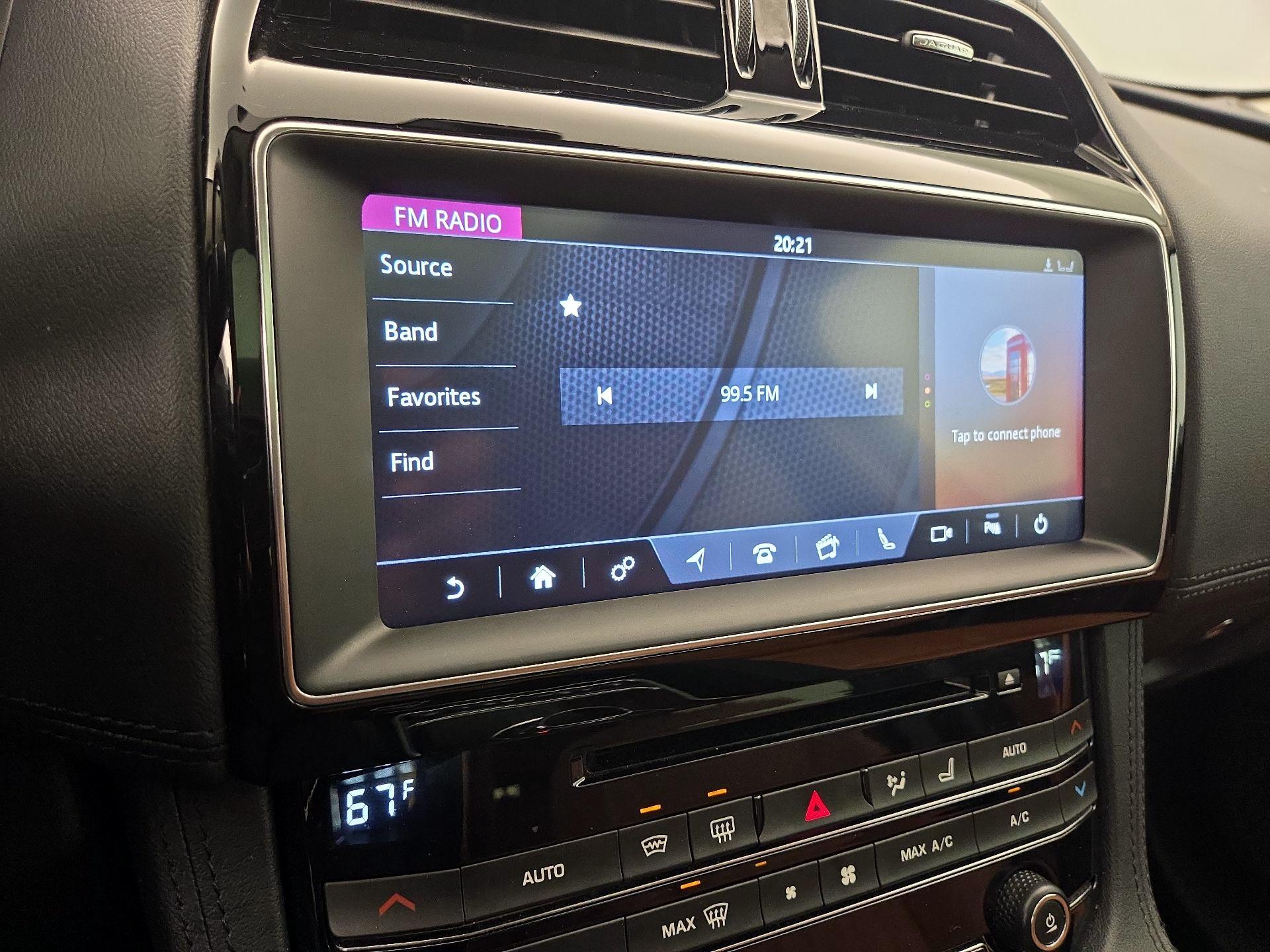 Thumbnail: 2019 Jaguar F-Pace - 16