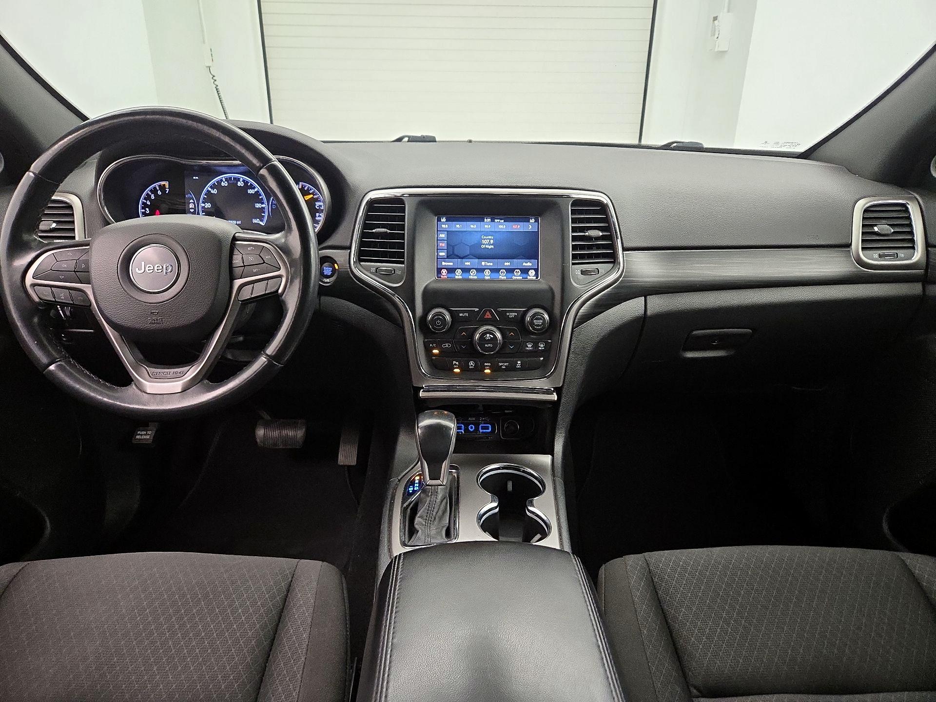 Thumbnail: 2019 Jeep Grand Cherokee - 9