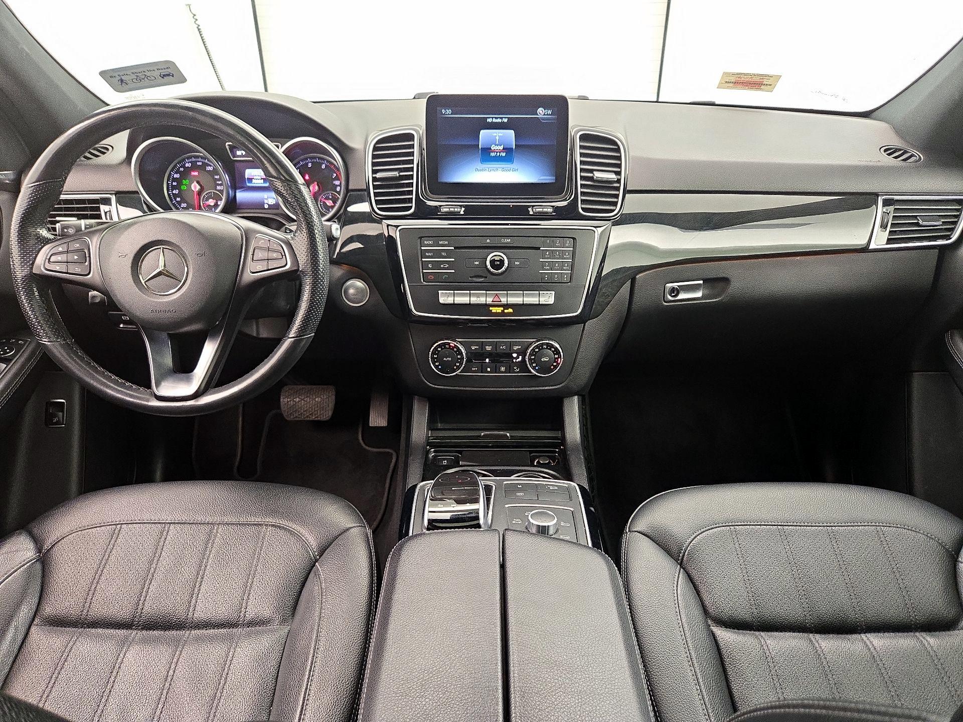 Thumbnail: 2017 Mercedes-Benz GLE - 9