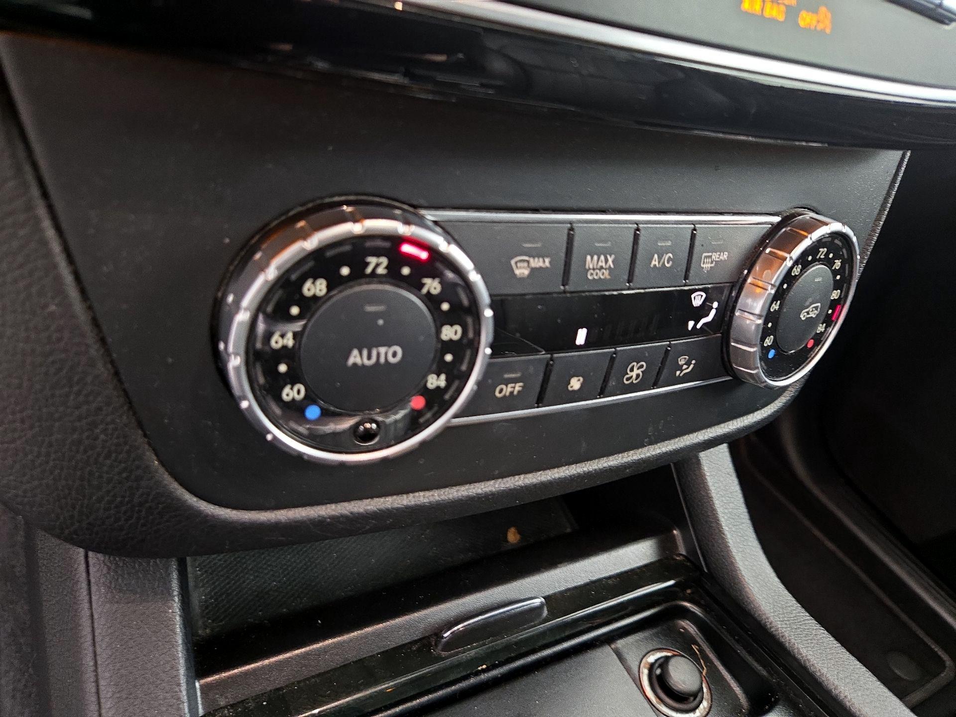 Thumbnail: 2017 Mercedes-Benz GLE - 16