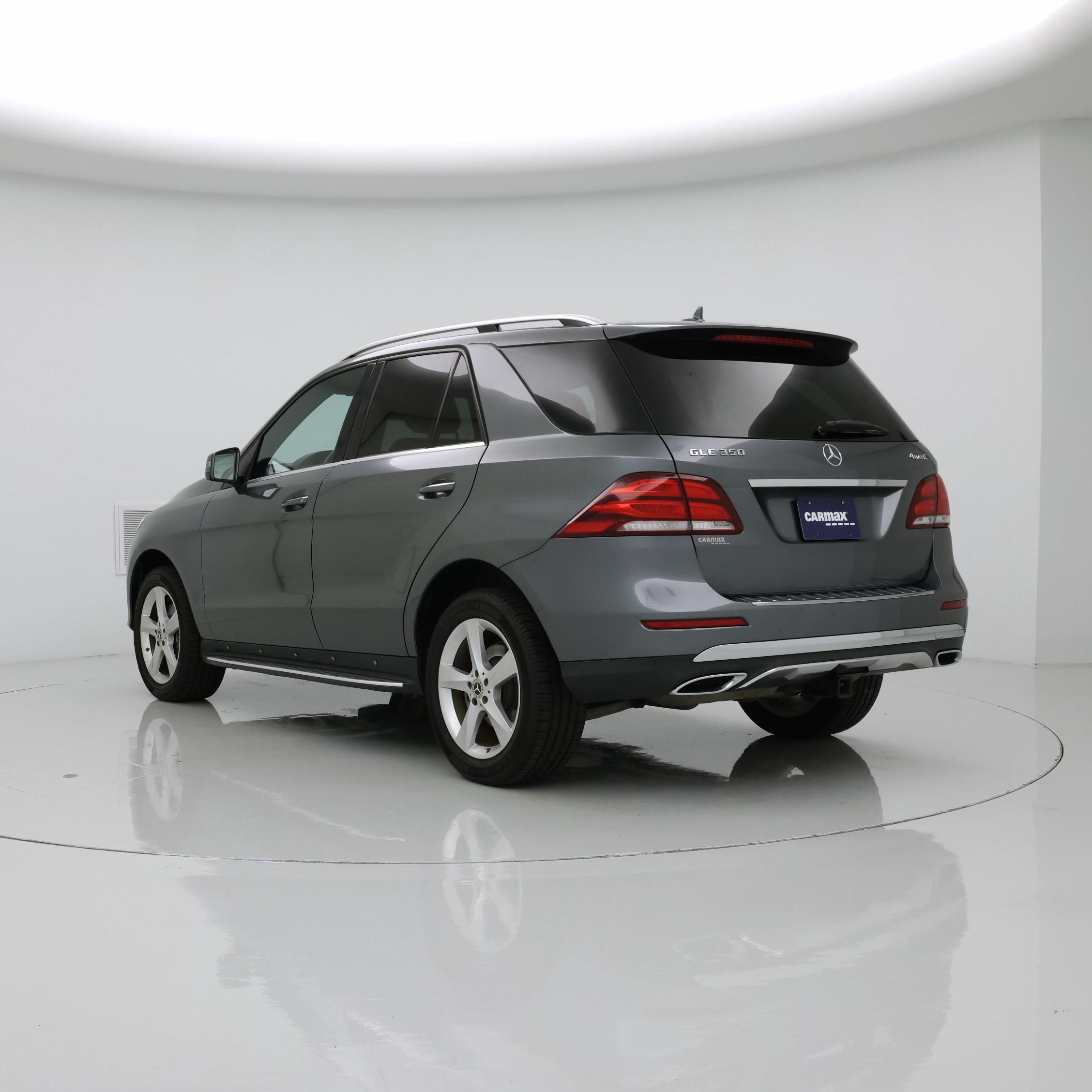 Thumbnail: 2017 Mercedes-Benz GLE - 2