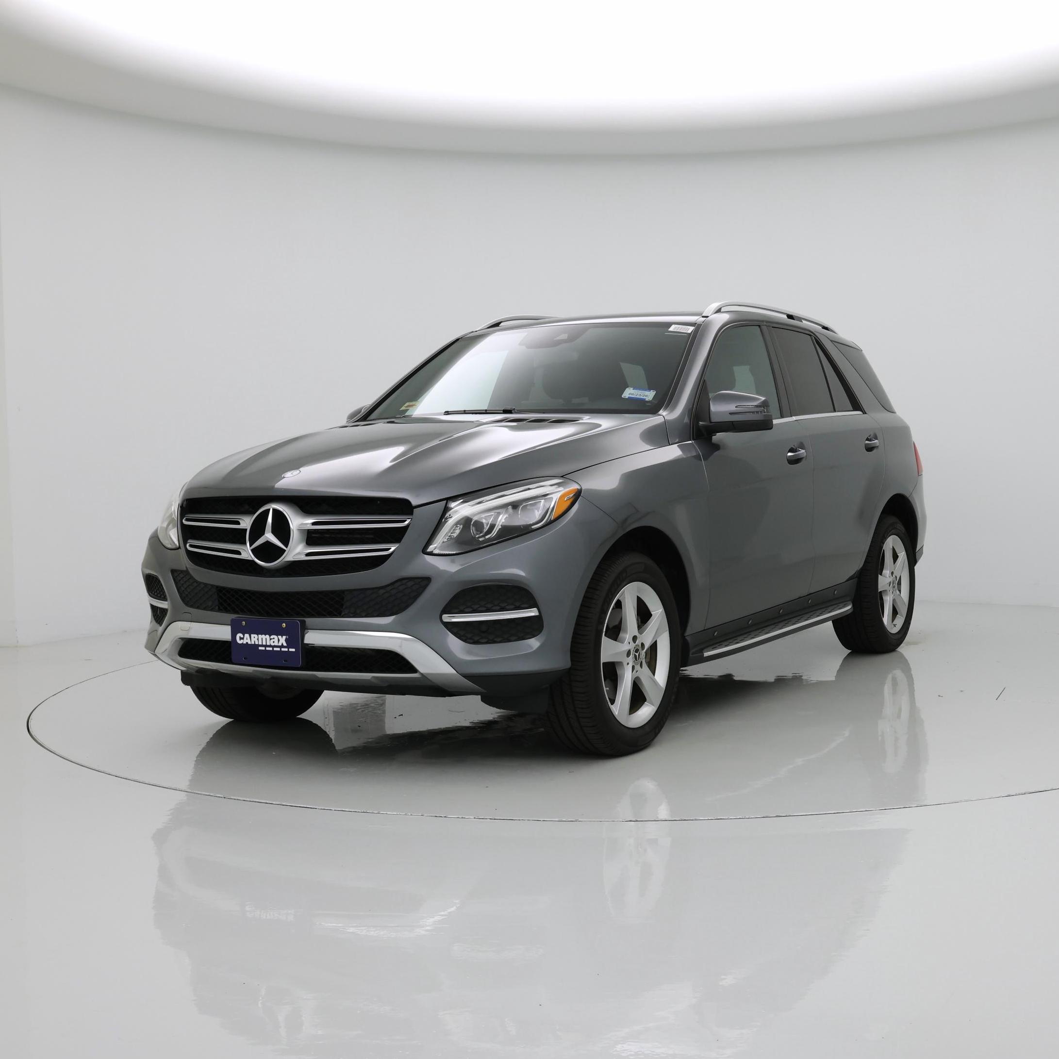 Thumbnail: 2017 Mercedes-Benz GLE - 4