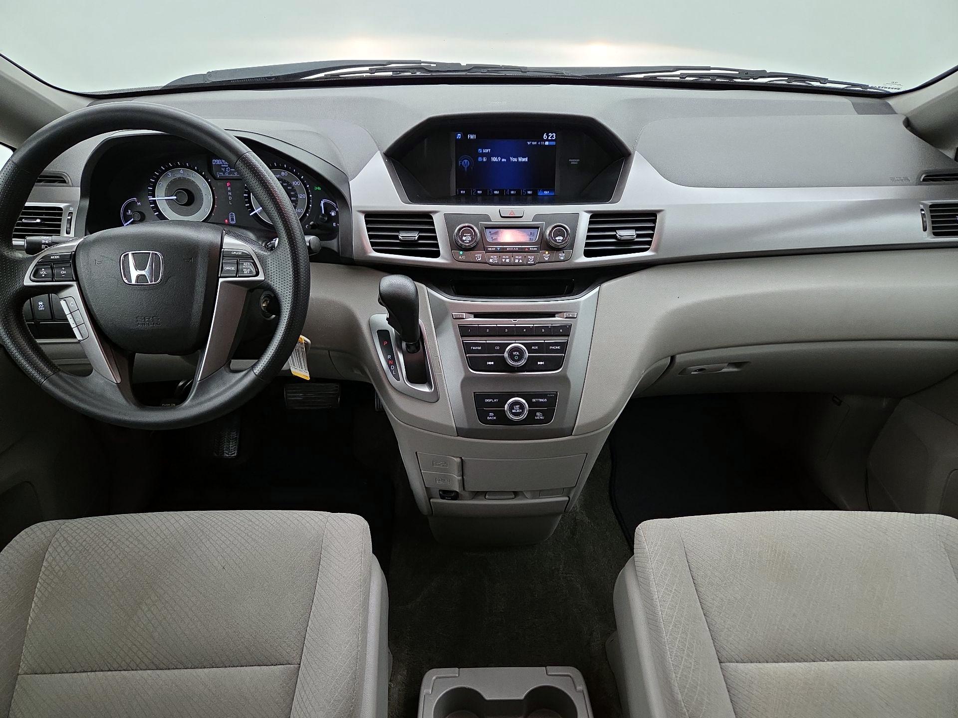 Thumbnail: 2015 Honda Odyssey - 9