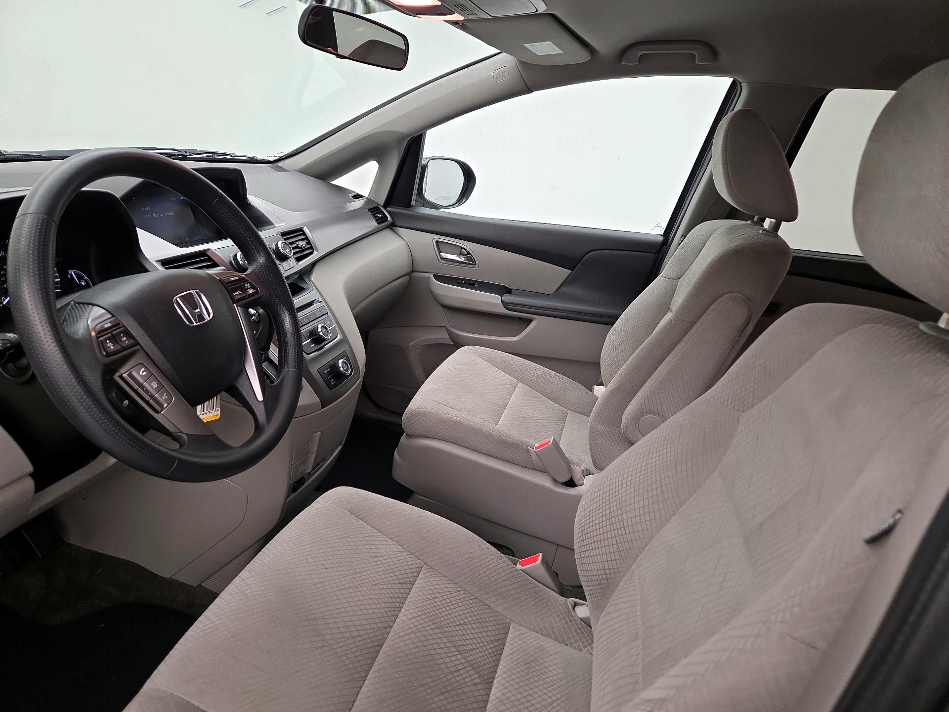 Thumbnail: 2015 Honda Odyssey - 11