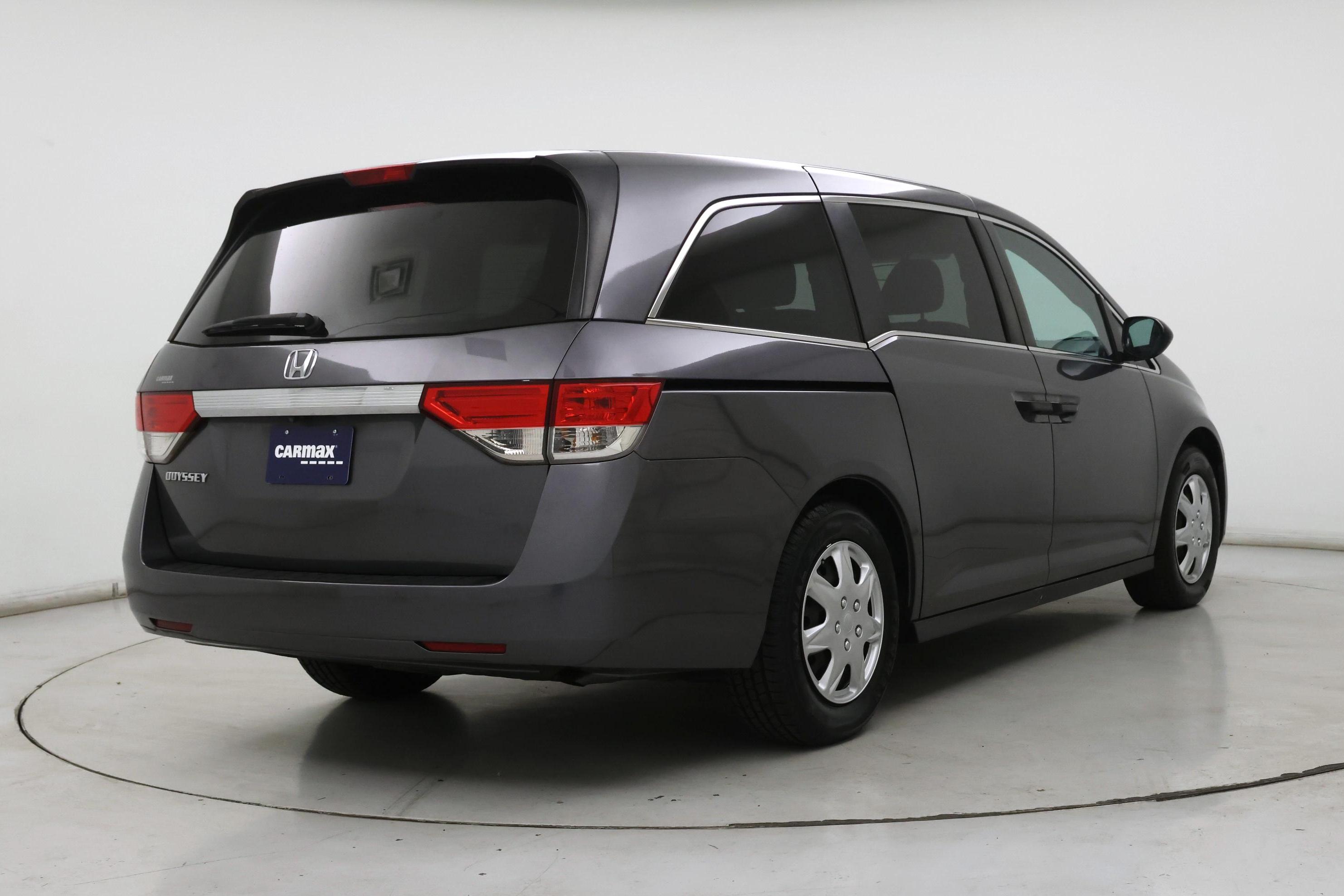 Thumbnail: 2015 Honda Odyssey - 8