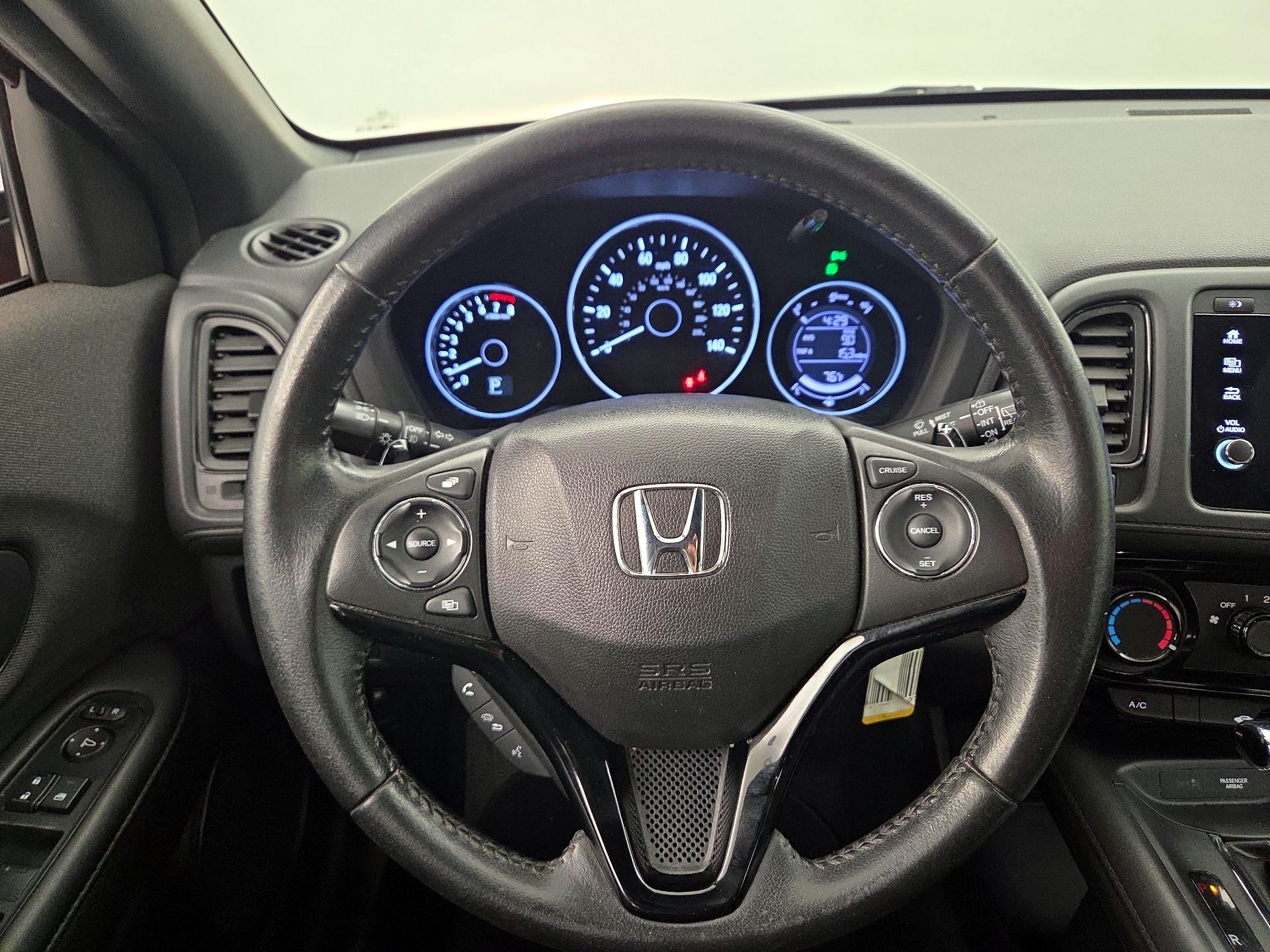 Thumbnail: 2019 Honda HR-V - 10