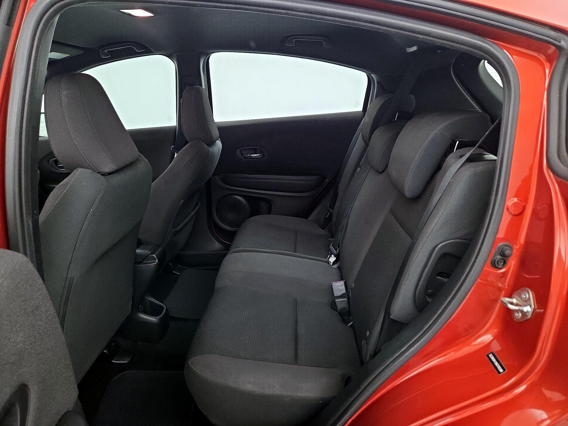 Thumbnail: 2019 Honda HR-V - 19