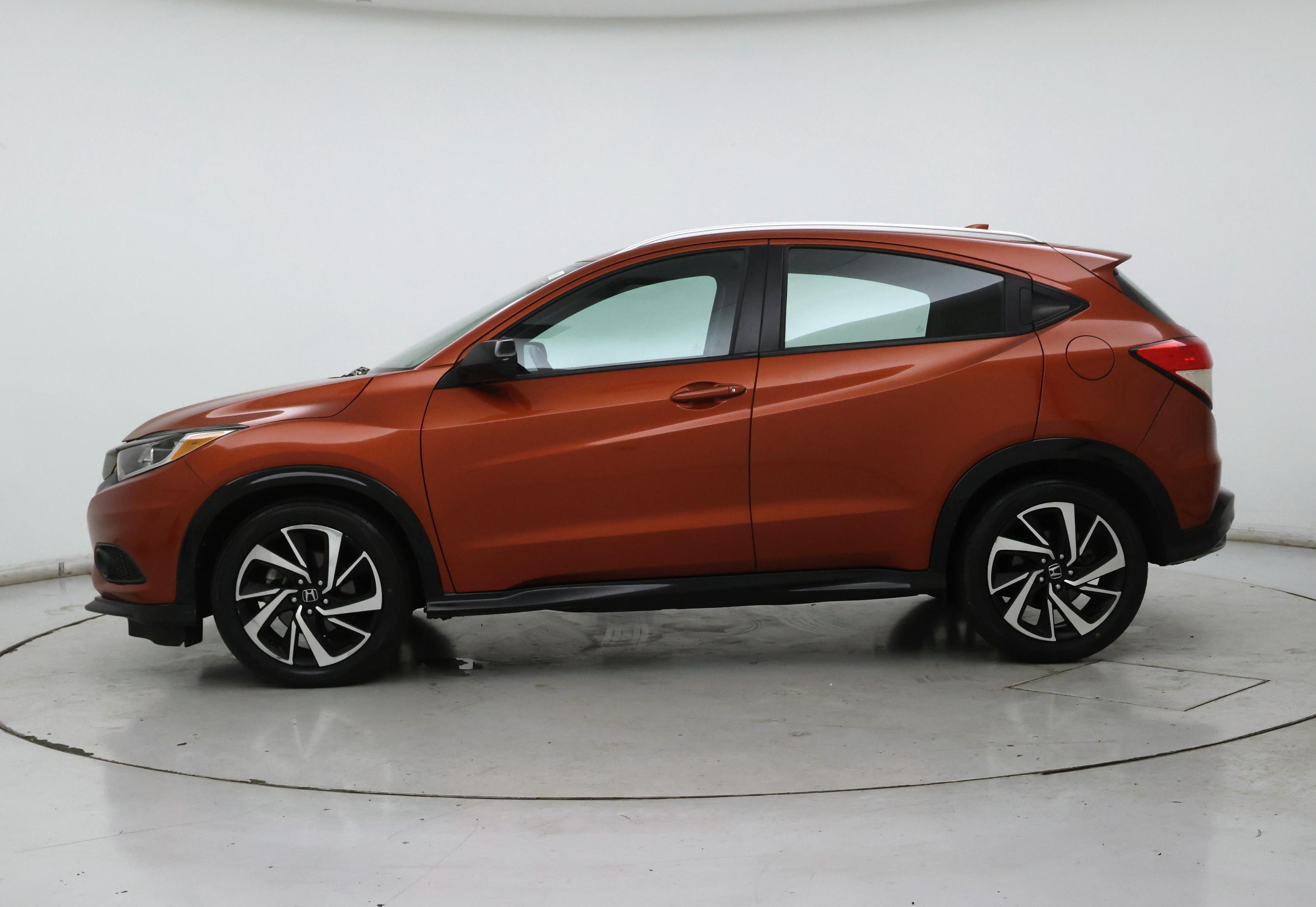 Thumbnail: 2019 Honda HR-V - 3