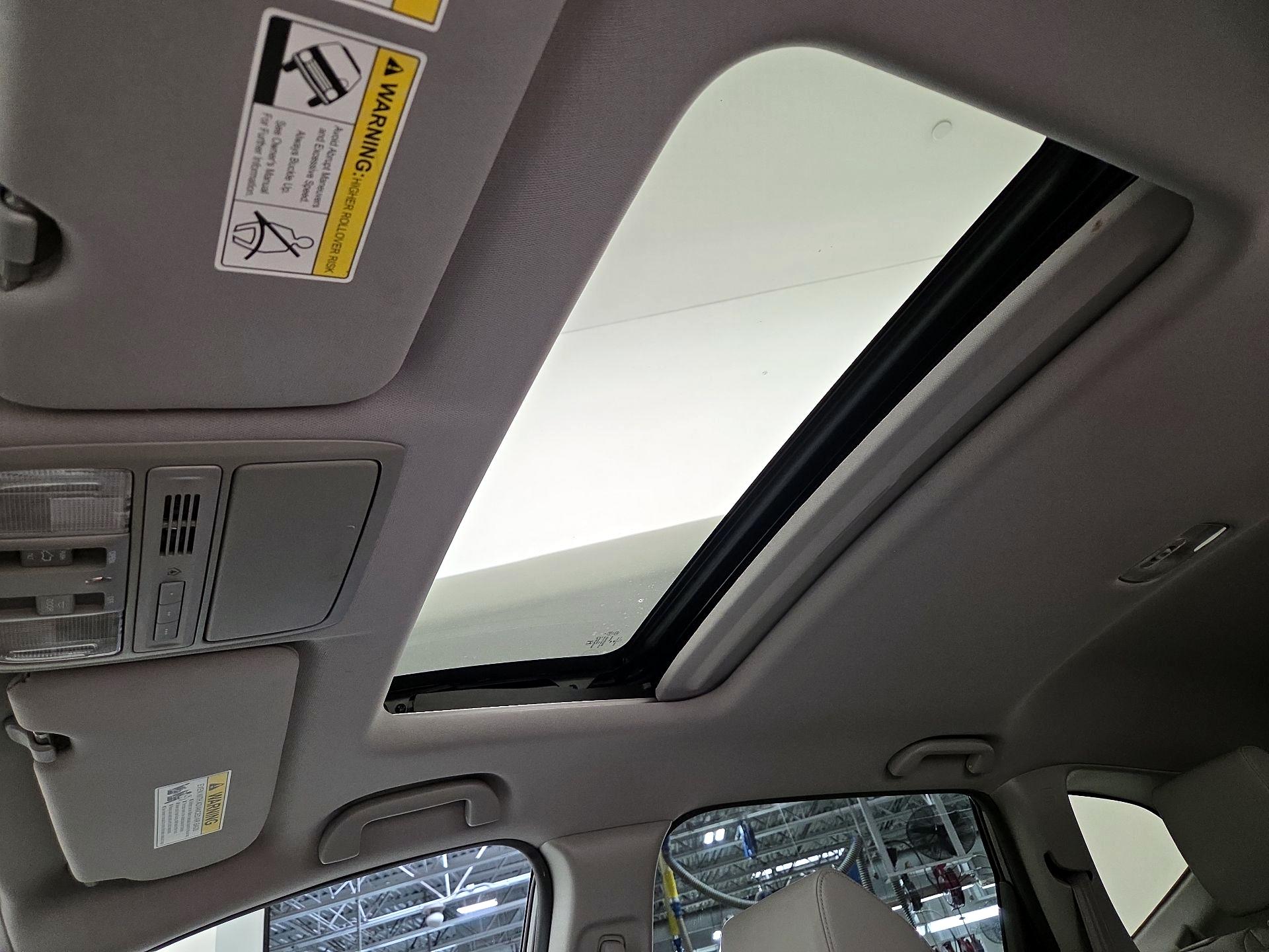 Thumbnail: 2017 Honda CR-V - 19