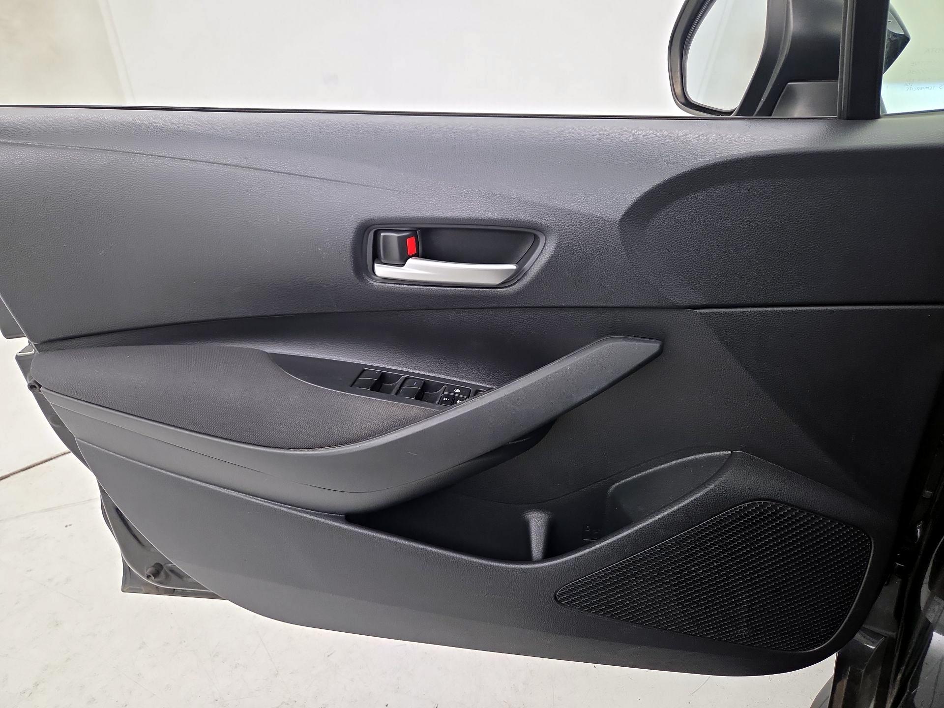 Thumbnail: 2020 Toyota Corolla - 12